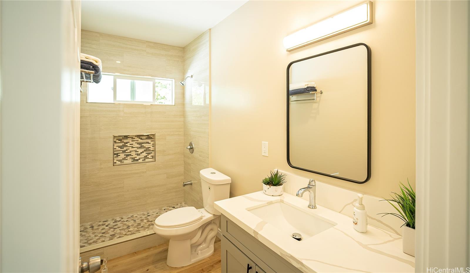 84-160  Jade Street Makaha, Leeward home - photo 21 of 25