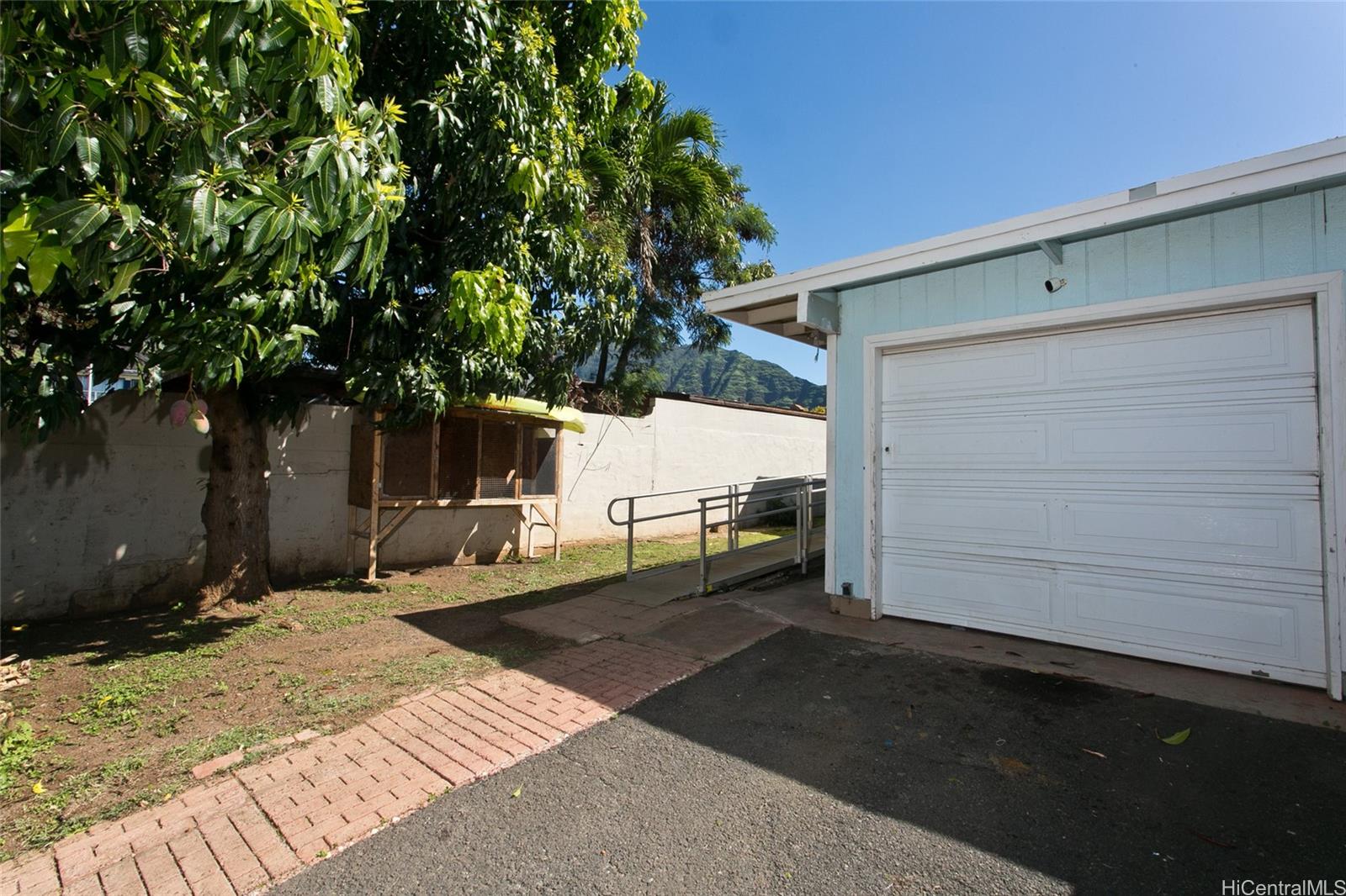 84-175  Water Street Makaha, Leeward home - photo 22 of 23