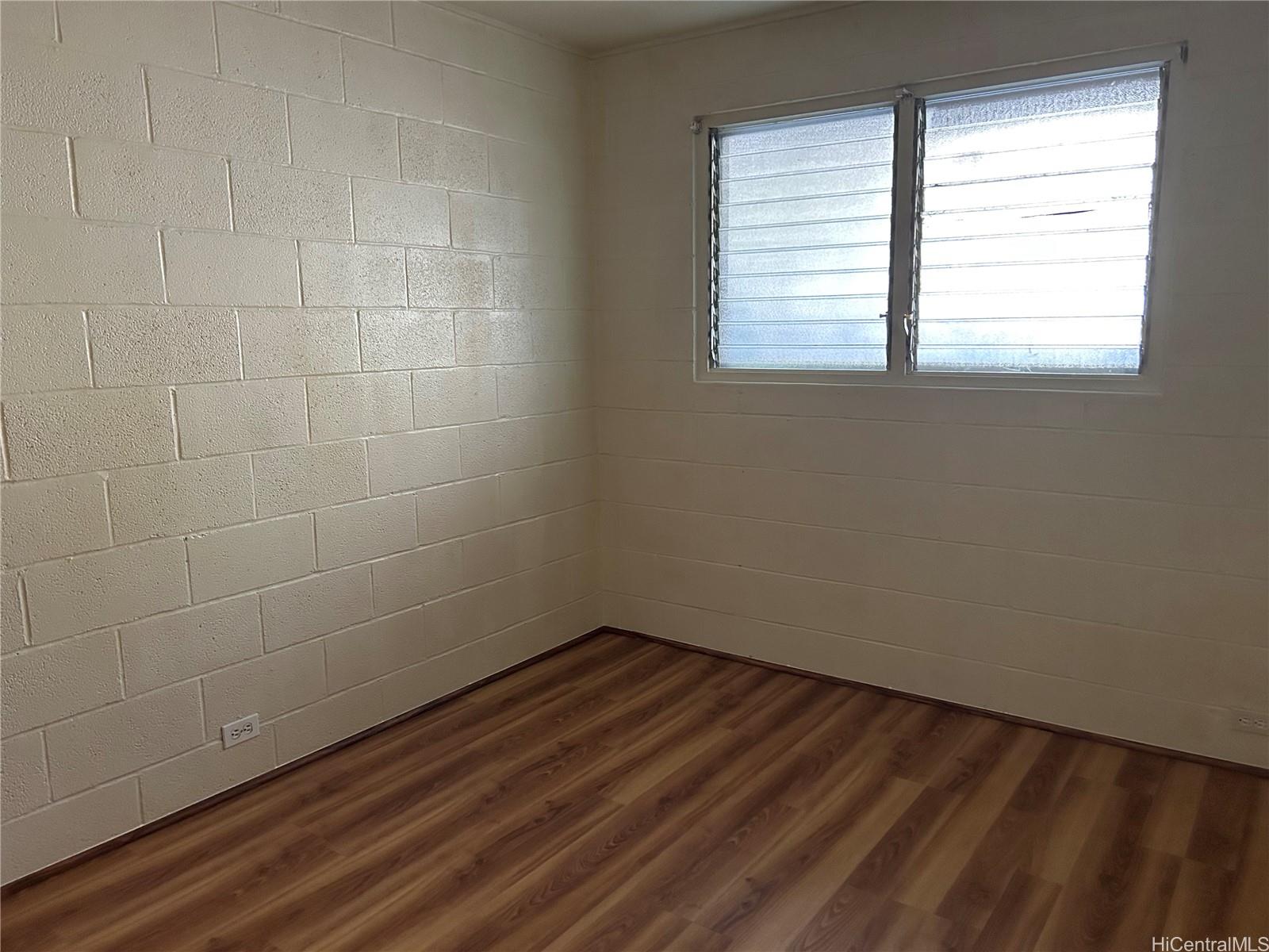 842 Lukepane St Honolulu - Rental - photo 4 of 6