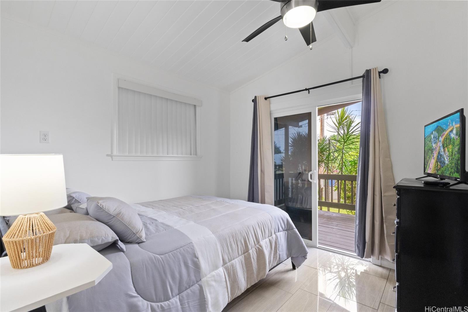 84-21  Makau Street Makaha, Leeward home - photo 14 of 25