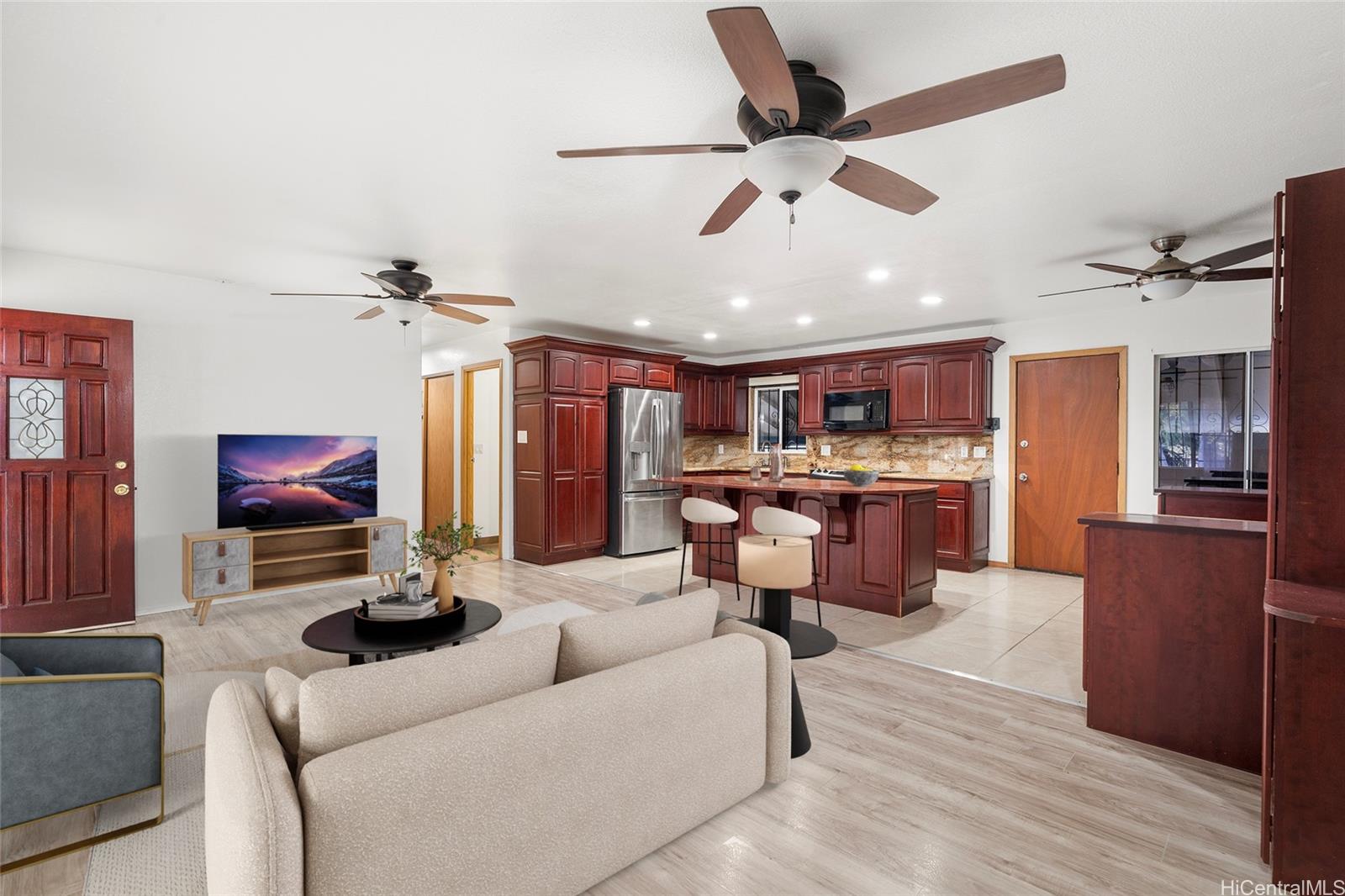 84-215  Ala Naauao Place Makaha, Leeward home - photo 2 of 25