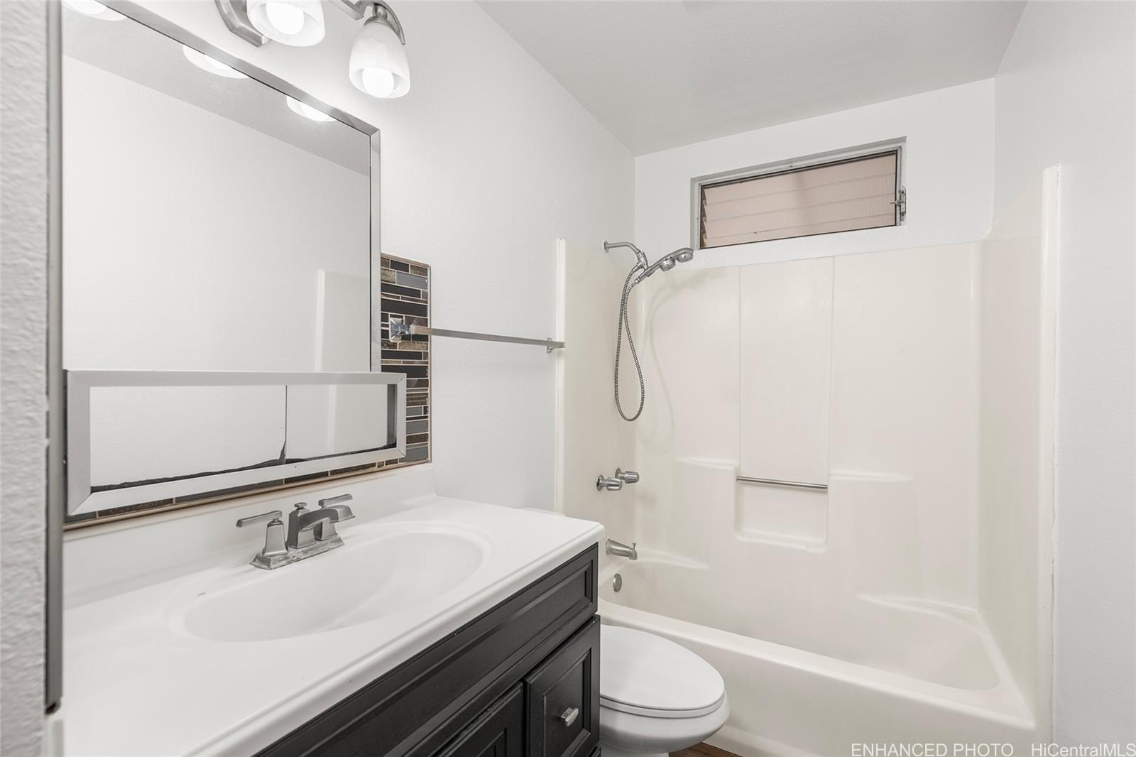 84-215  Ala Naauao Place Makaha, Leeward home - photo 9 of 25