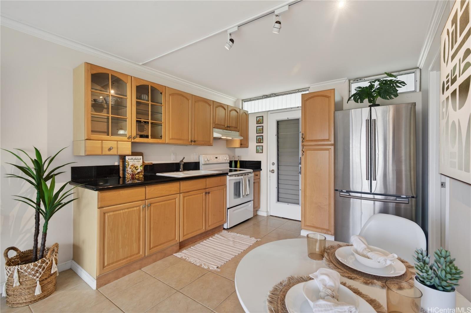 Makaha Shores condo # 107, Waianae, Hawaii - photo 4 of 25