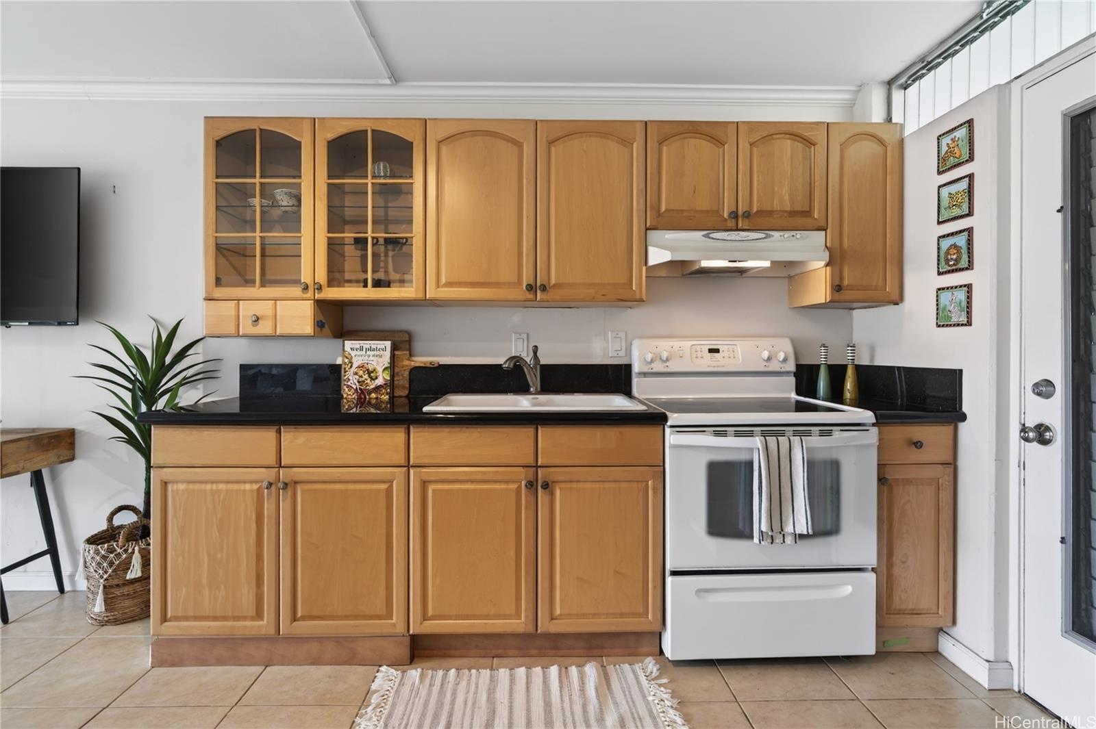 Makaha Shores condo # 107, Waianae, Hawaii - photo 6 of 25