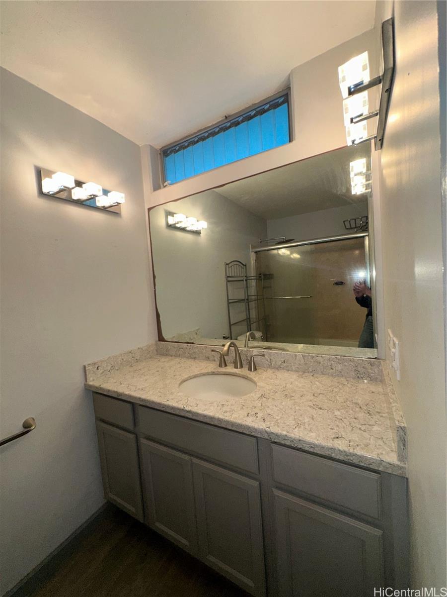 Makaha Shores condo # 206, Waianae, Hawaii - photo 11 of 15