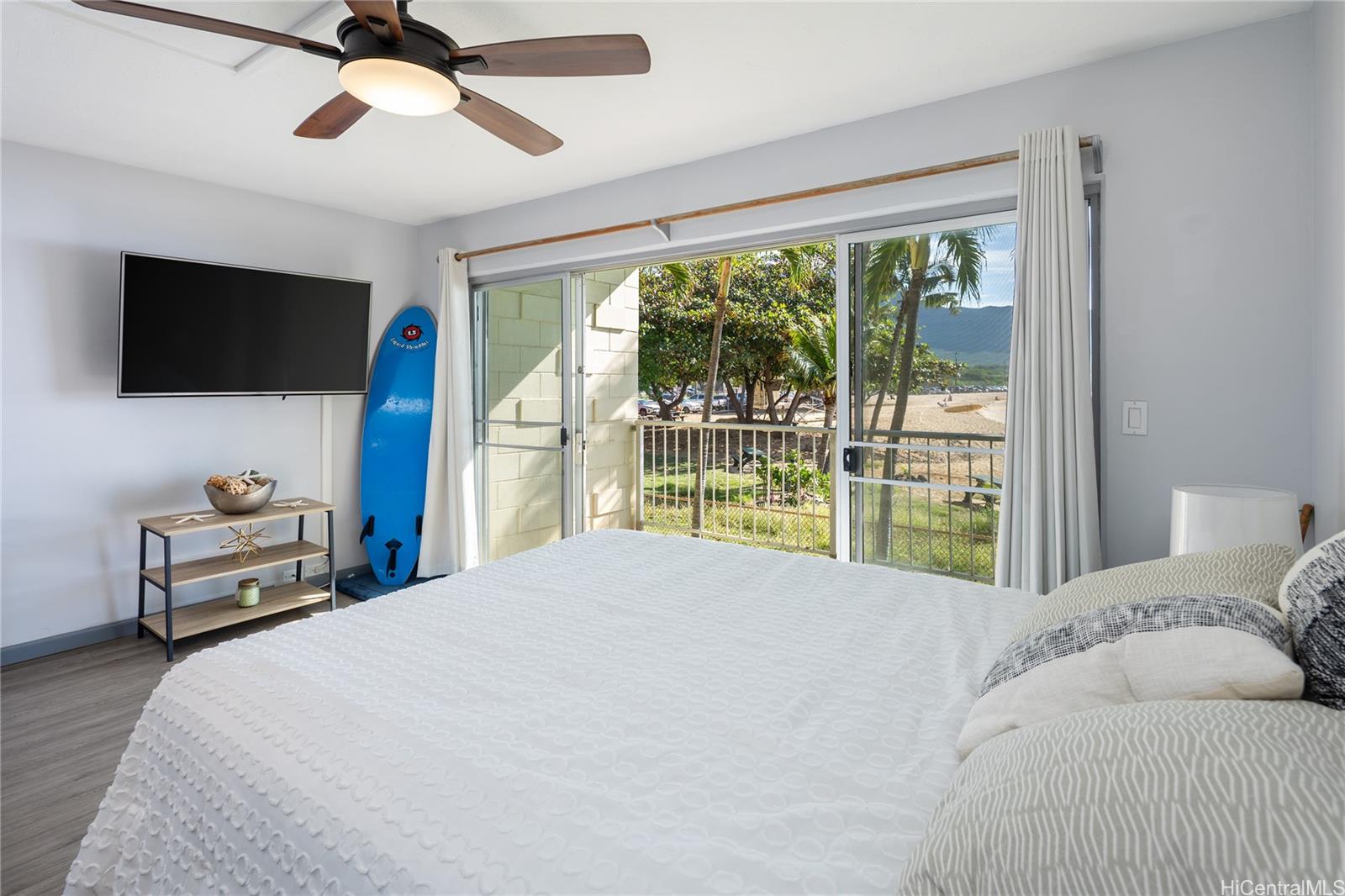 Makaha Shores condo # 206, Waianae, Hawaii - photo 8 of 21