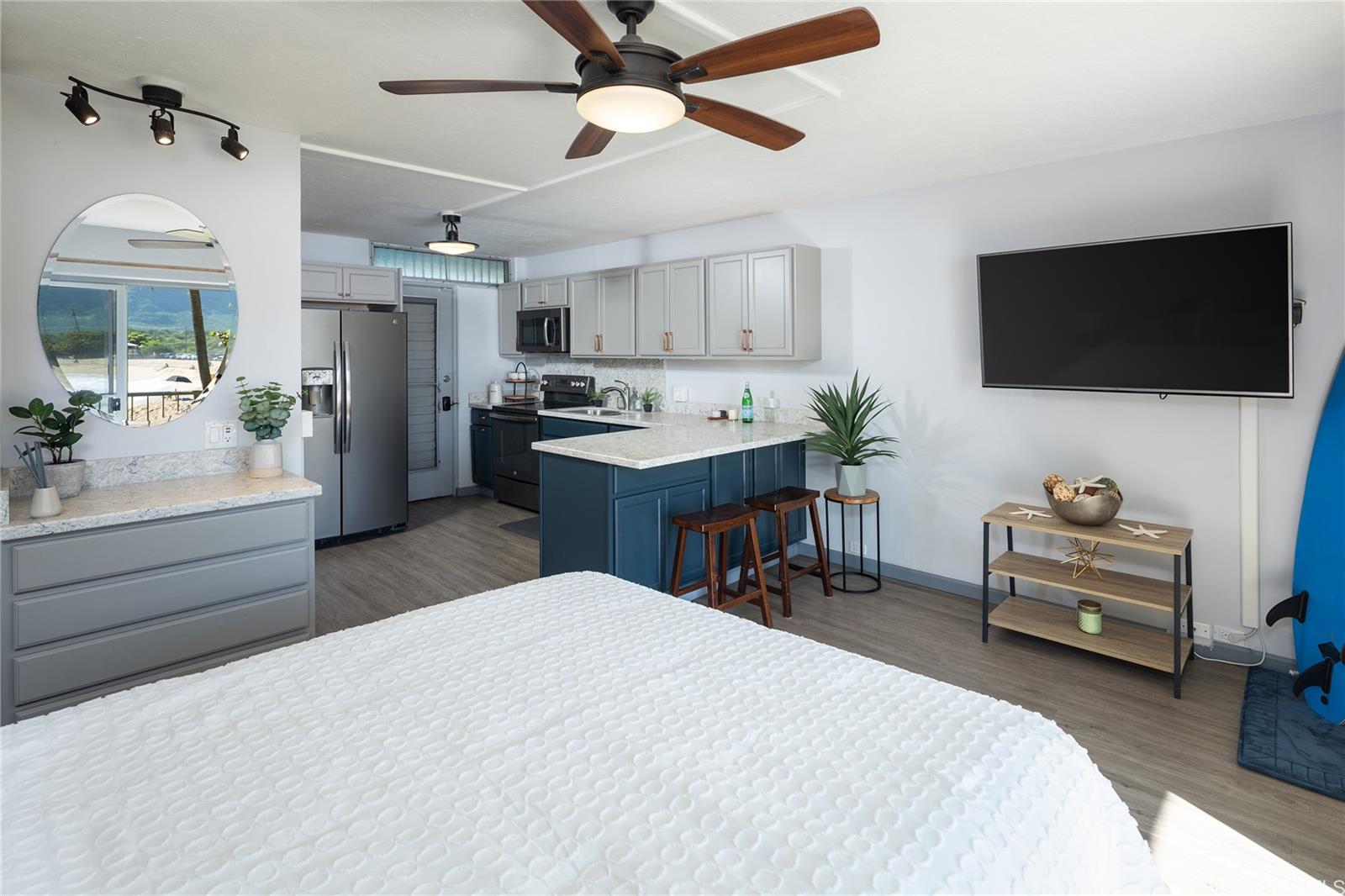 Makaha Shores condo # 206, Waianae, Hawaii - photo 10 of 21