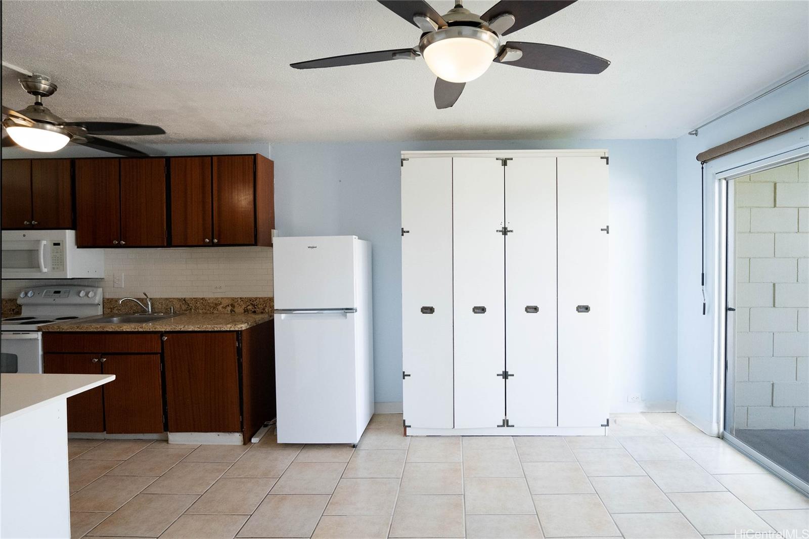 Makaha Shores condo # 302, Waianae, Hawaii - photo 12 of 24