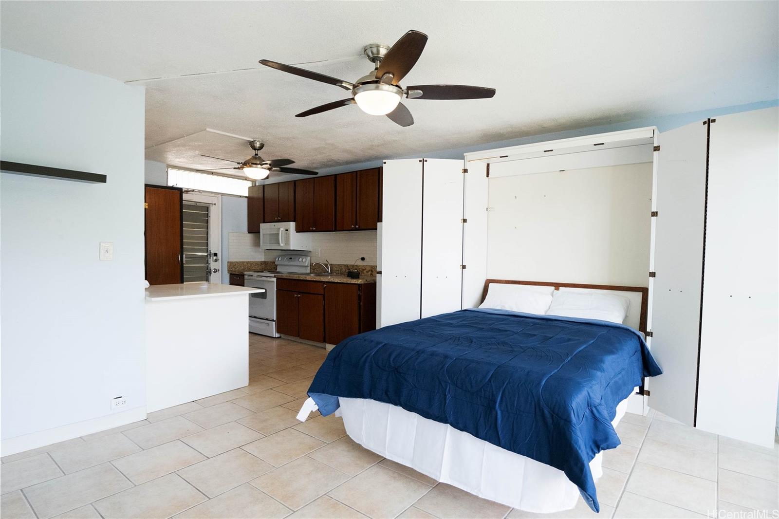 Makaha Shores condo # 302, Waianae, Hawaii - photo 15 of 24