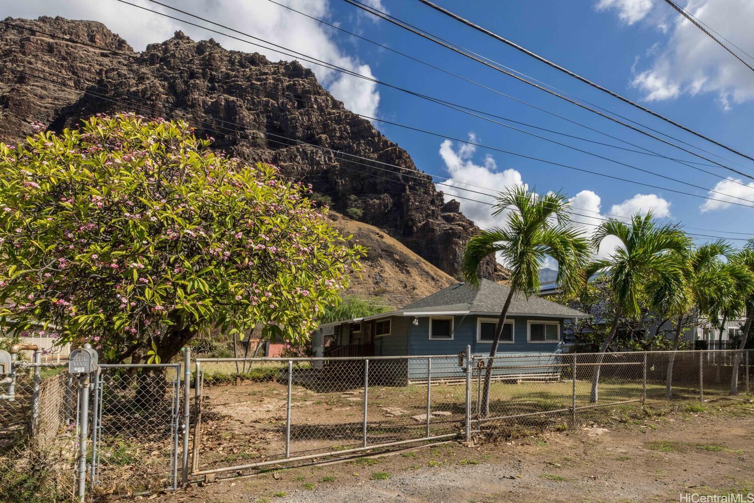 84-270  Holt Street Makaha, Leeward home - photo 9 of 25