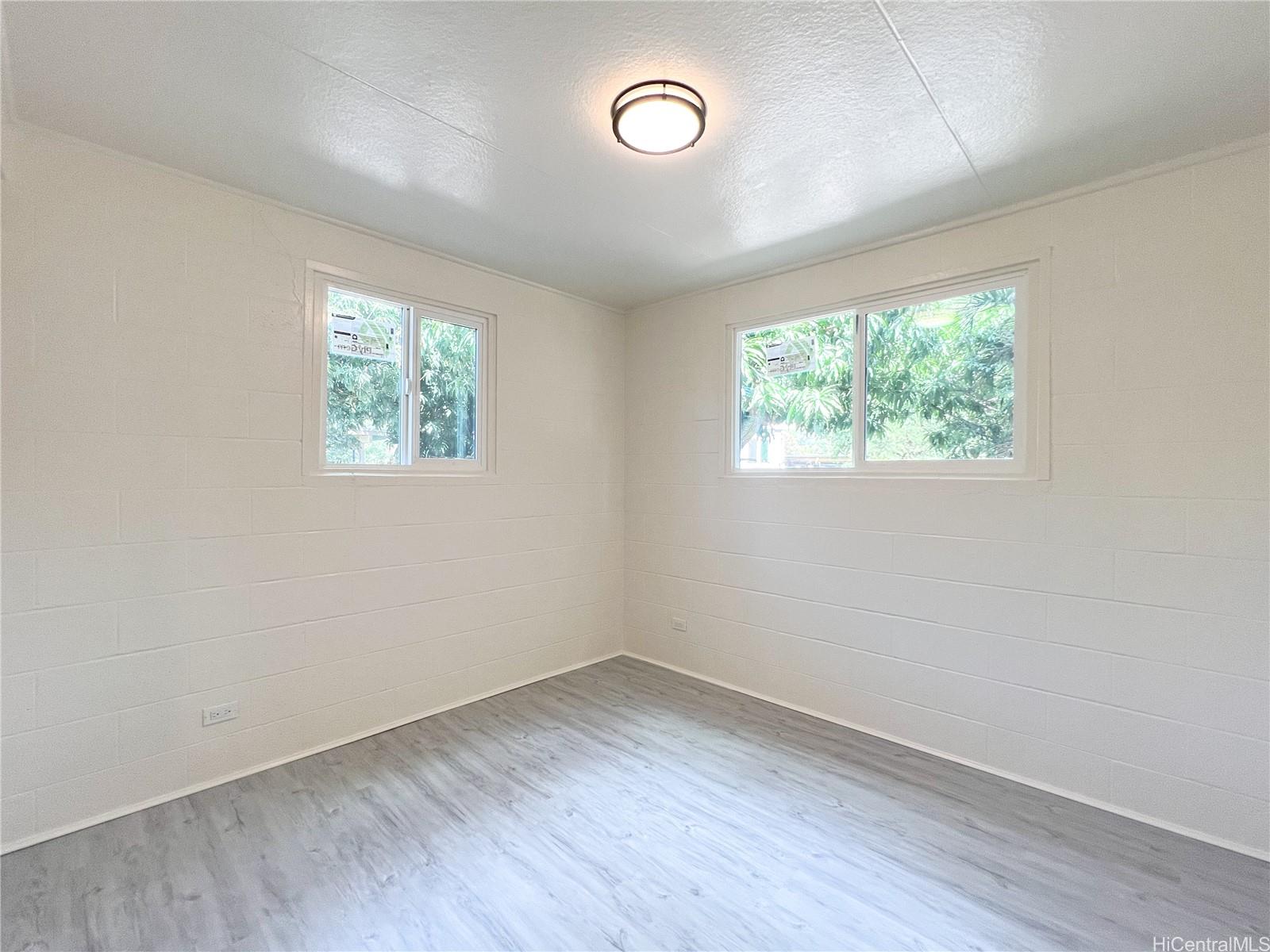 84-290 Makaha Valley Rd Waianae - Rental - photo 17 of 25