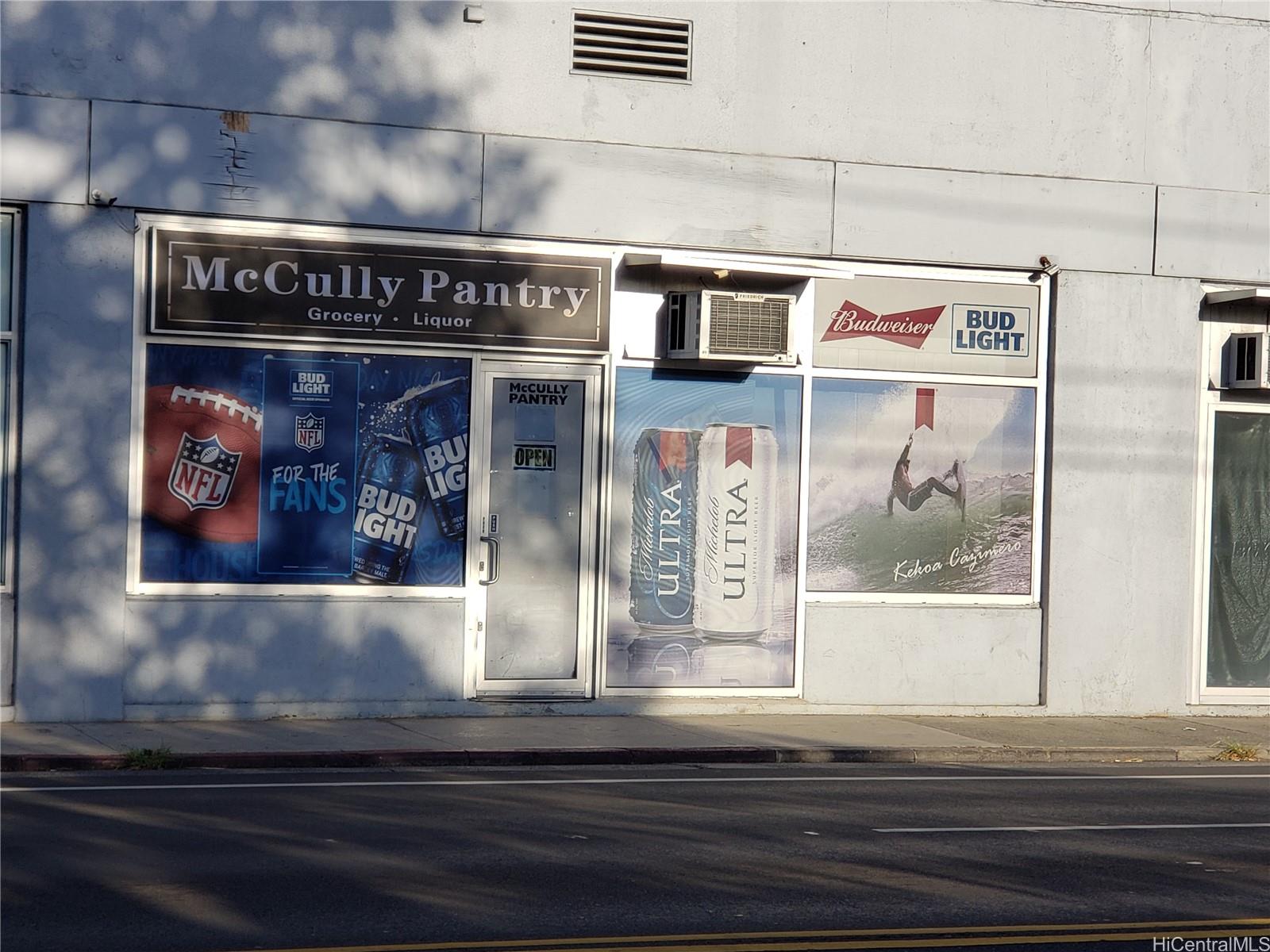 843 Mccully St Moiliili  - photo 3 of 4