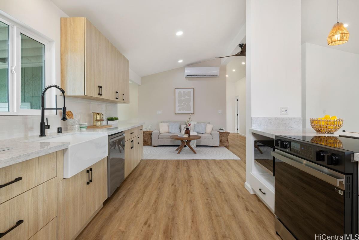 84-358  Makaha Valley Road Makaha, Leeward home - photo 3 of 25