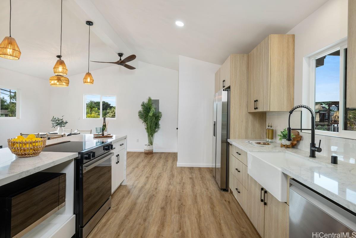 84-358  Makaha Valley Road Makaha, Leeward home - photo 4 of 25