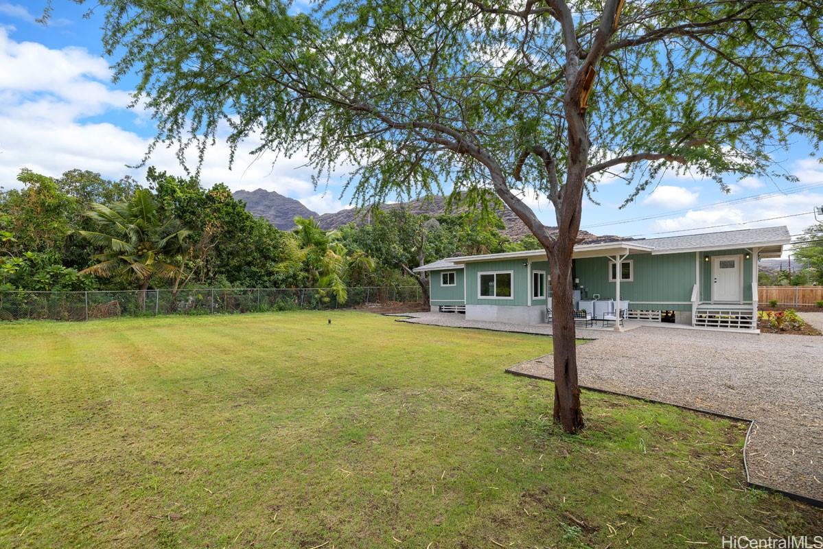 84-358  Makaha Valley Road Makaha, Leeward home - photo 8 of 25
