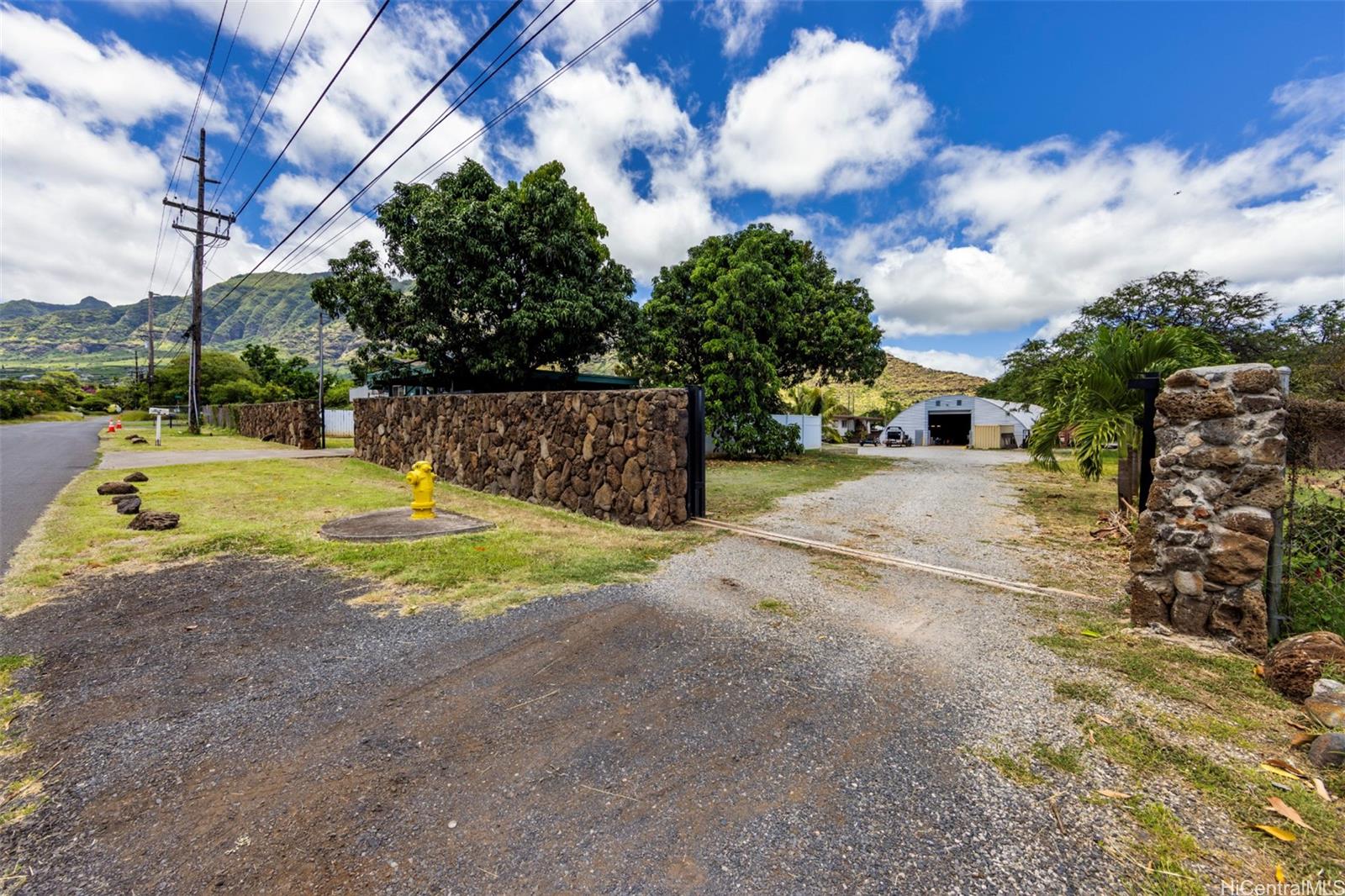 84-387  Jade Street Makaha, Leeward home - photo 19 of 25