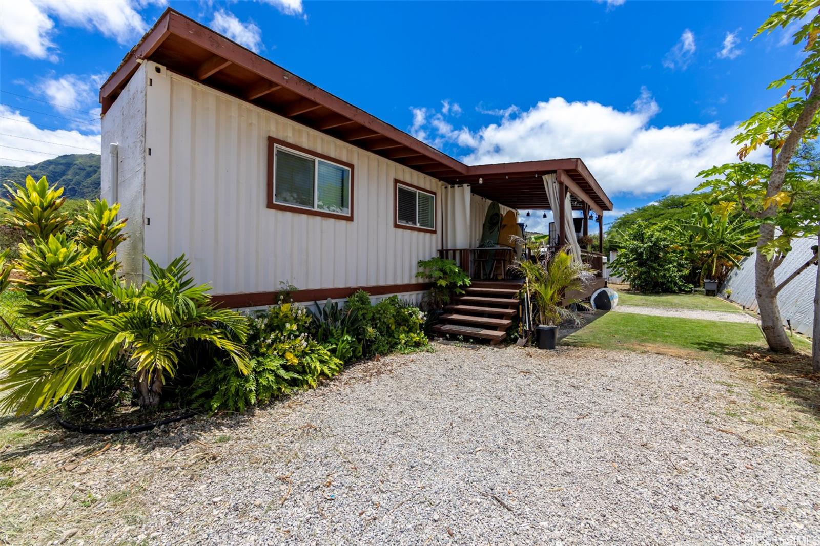84-387  Jade Street Makaha, Leeward home - photo 21 of 25