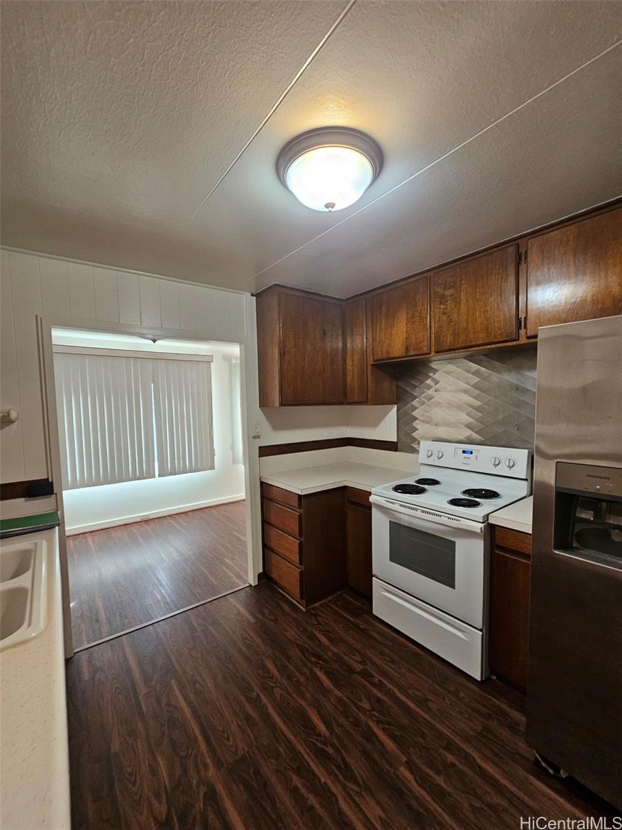 844 Wahinani Street Pearl City - Rental - photo 3 of 9