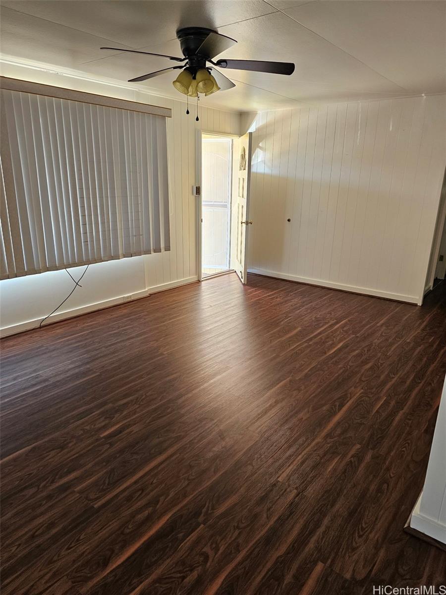 844 Wahinani St Pearl City - Rental - photo 3 of 8