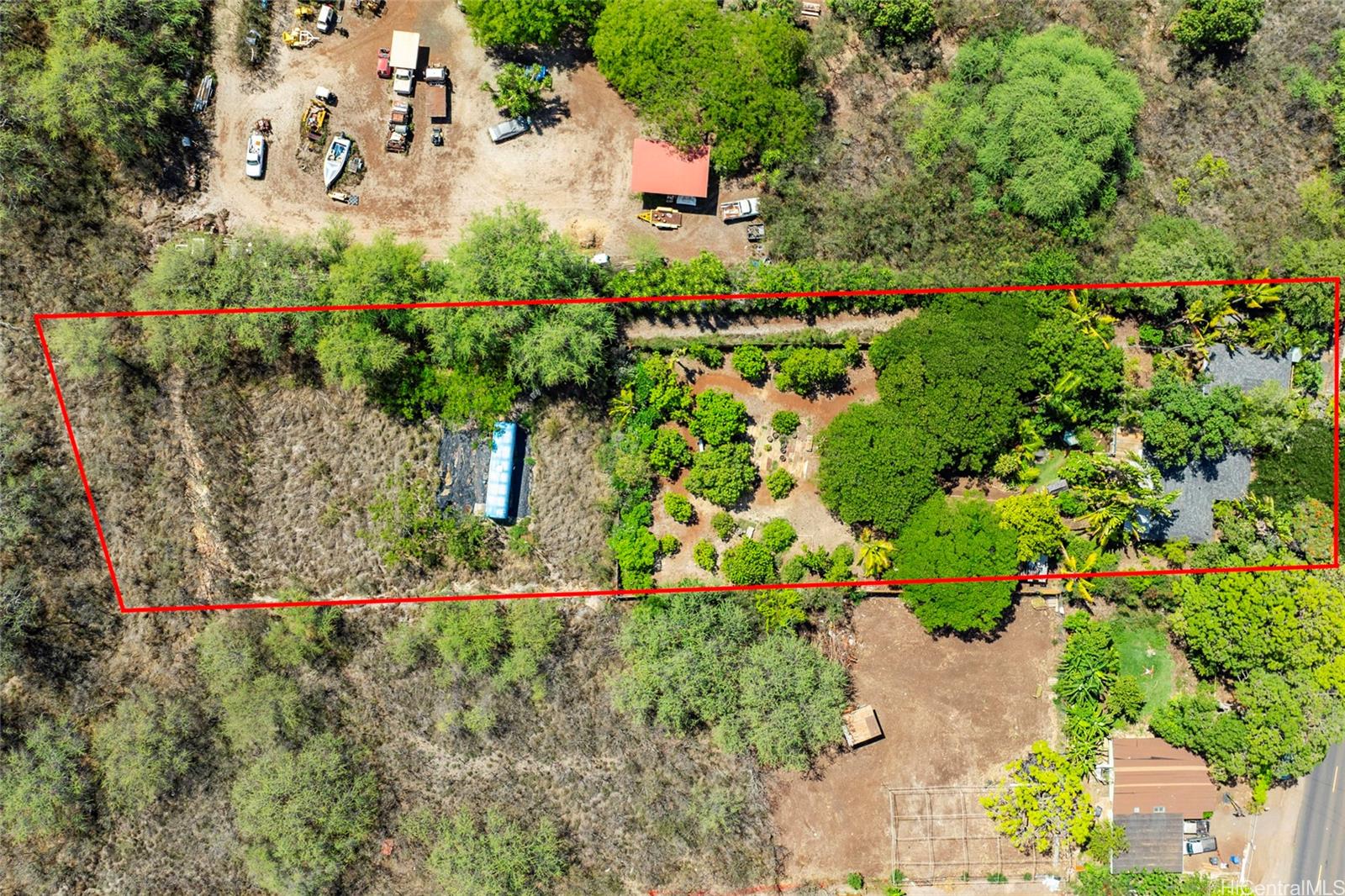 84-425  Makaha Valley Road Makaha, Leeward home - photo 18 of 23