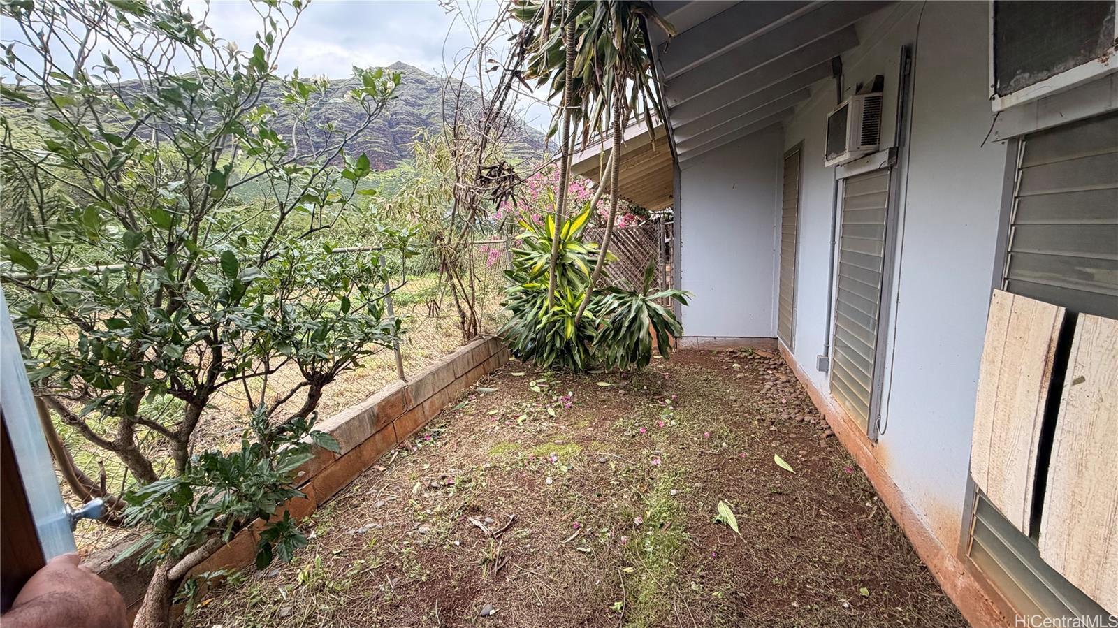 84-510 Farrington Hwy townhouse # 5, Waianae, Hawaii - photo 15 of 17