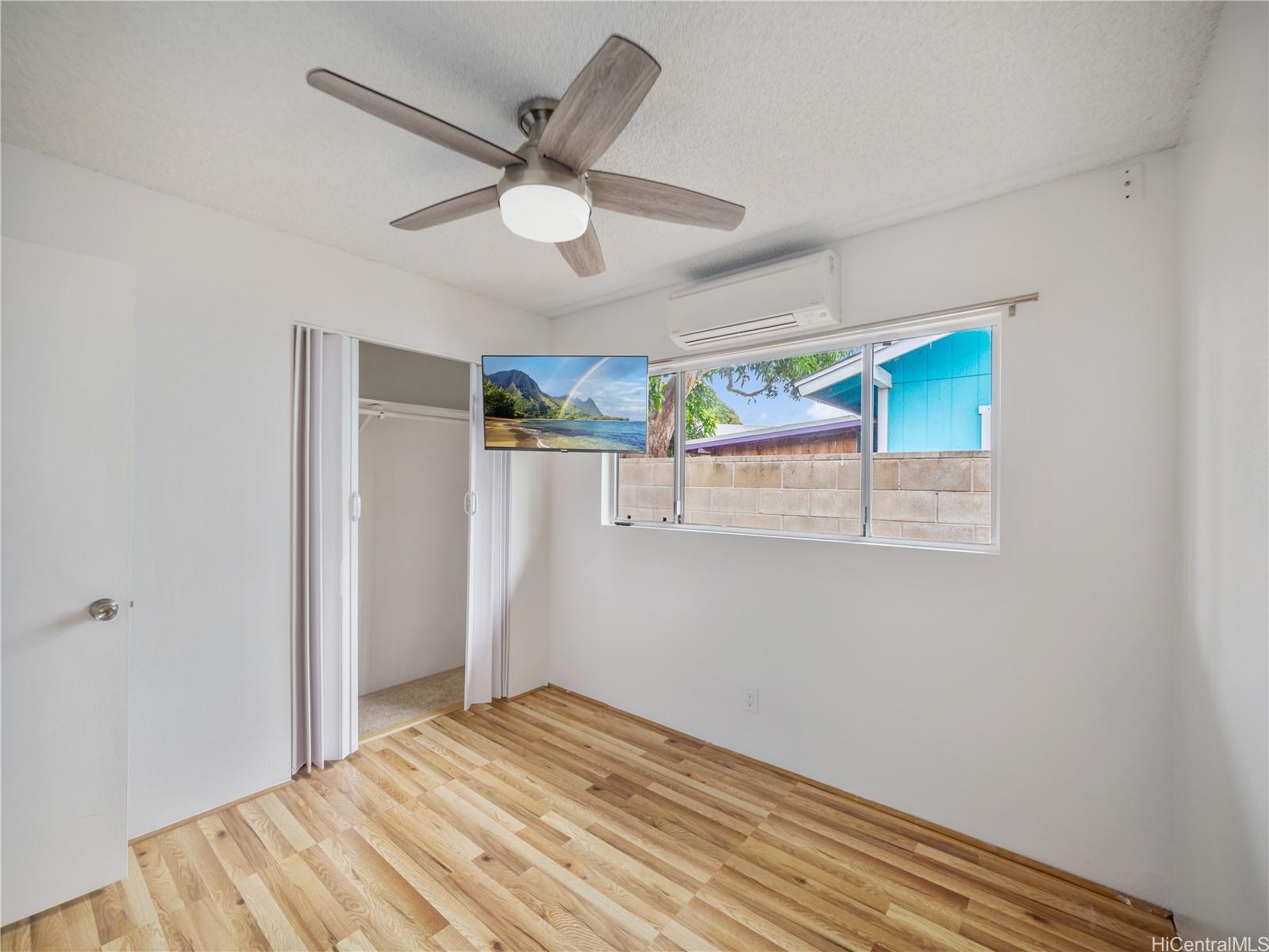 84-537  Manuku Street Makaha, Leeward home - photo 12 of 24