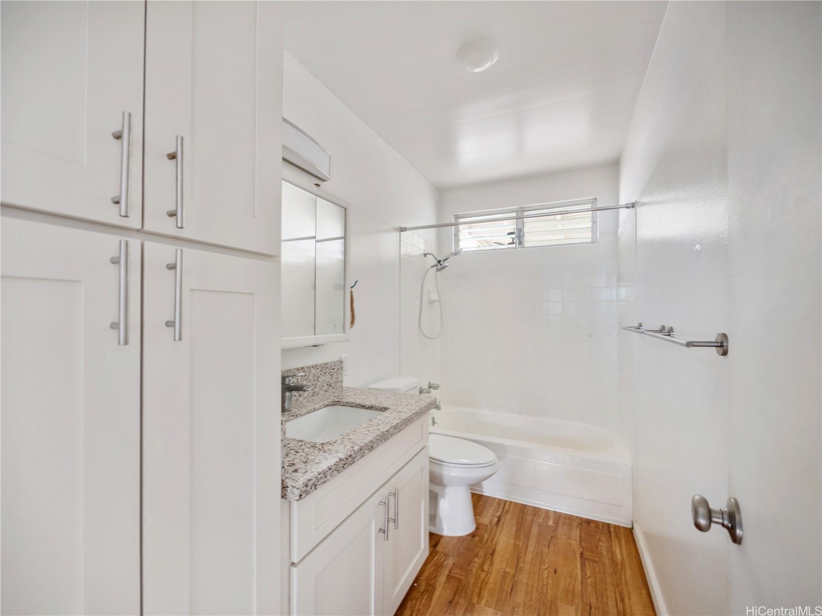 84-537  Manuku Street Makaha, Leeward home - photo 13 of 24