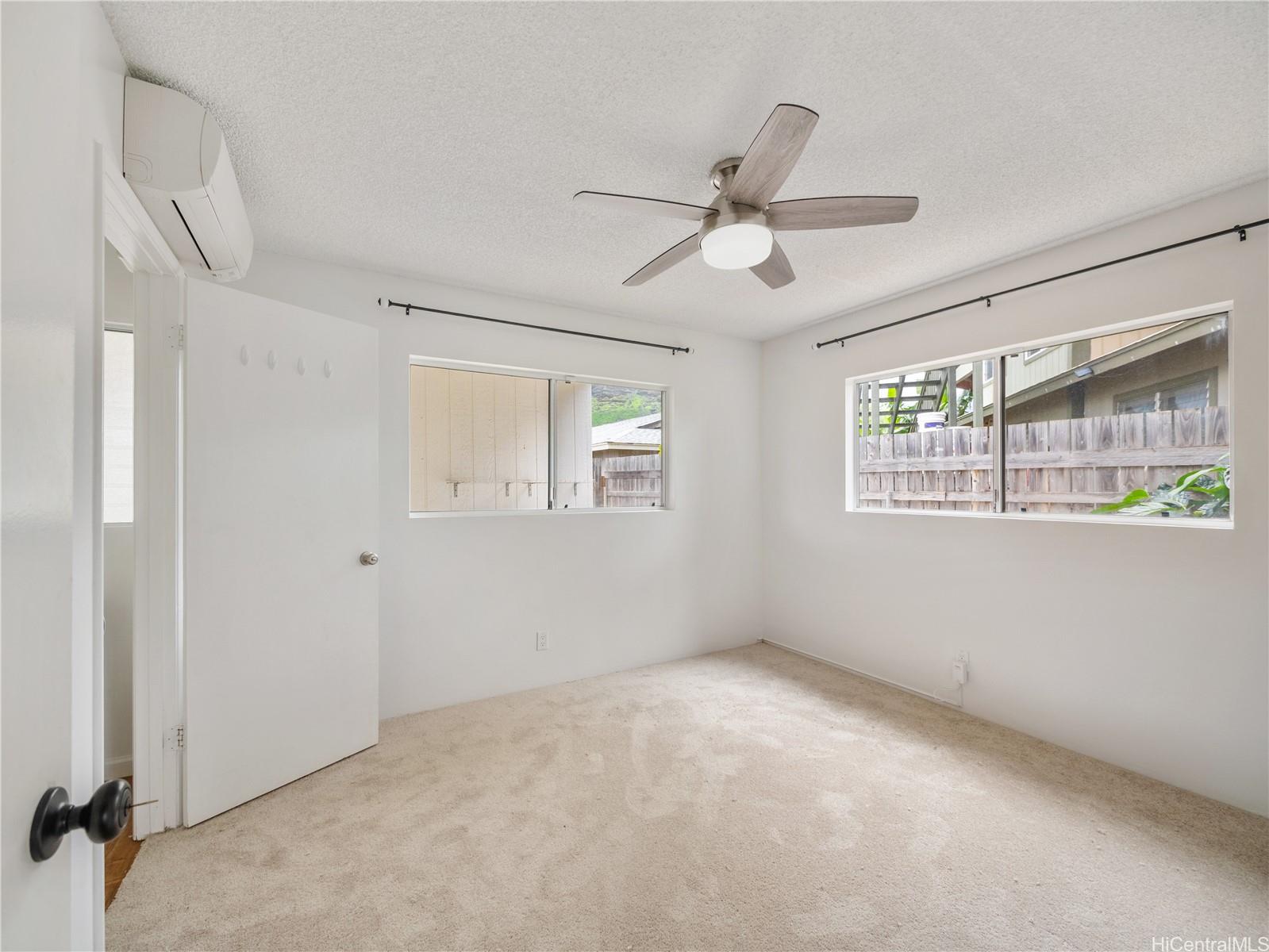 84-537  Manuku Street Makaha, Leeward home - photo 14 of 24