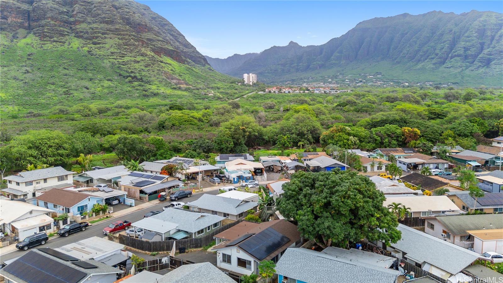 84-537  Manuku Street Makaha, Leeward home - photo 22 of 24