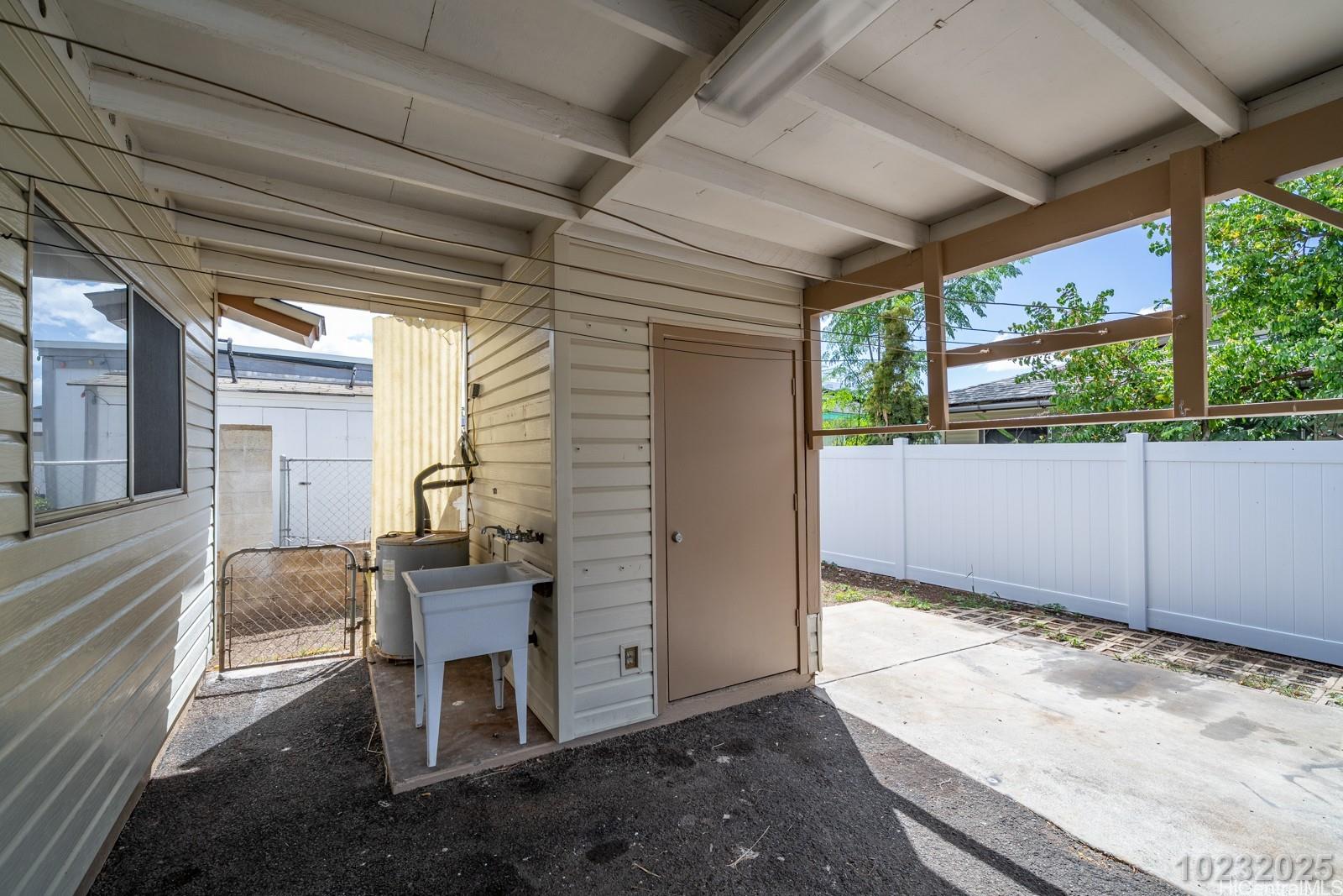 84-562 Nukea Street Waianae - Rental - photo 3 of 23