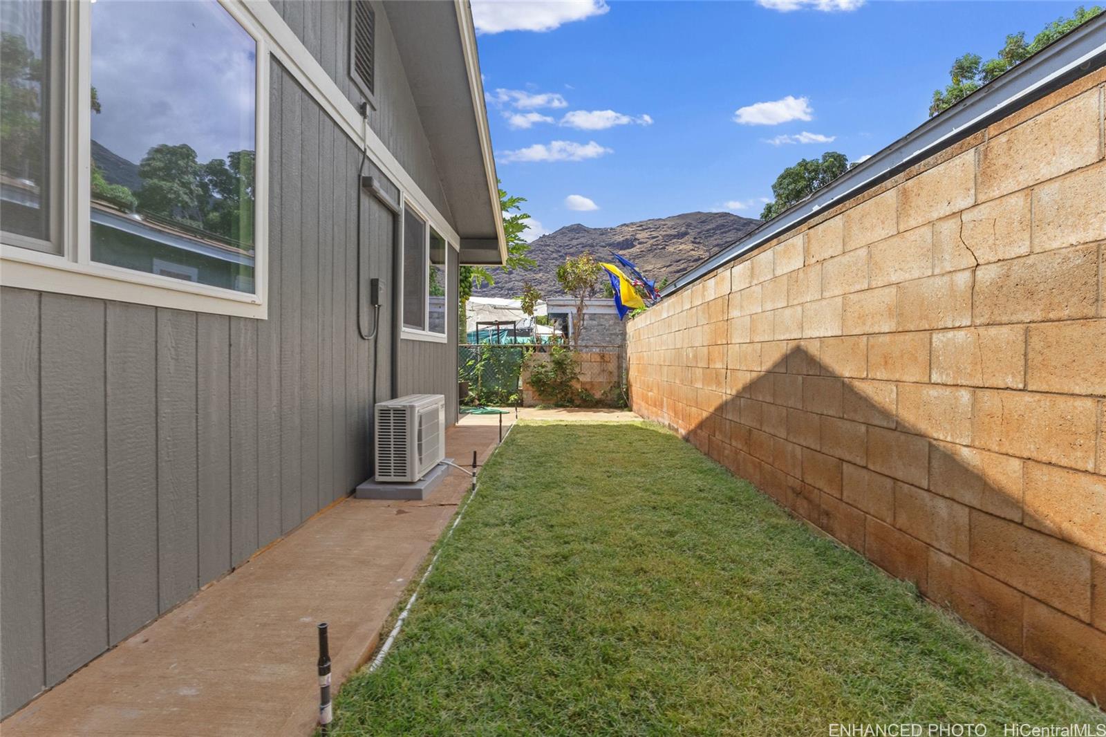 84-564  Manuku Street Makaha, Leeward home - photo 21 of 25