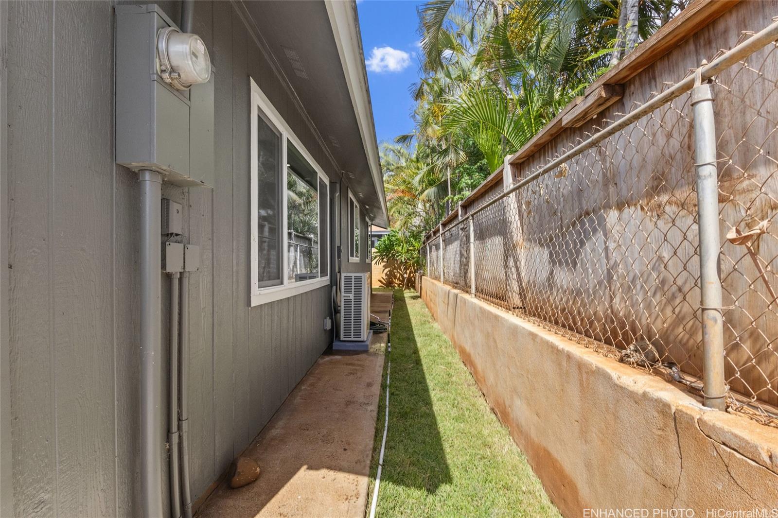 84-564  Manuku Street Makaha, Leeward home - photo 22 of 25