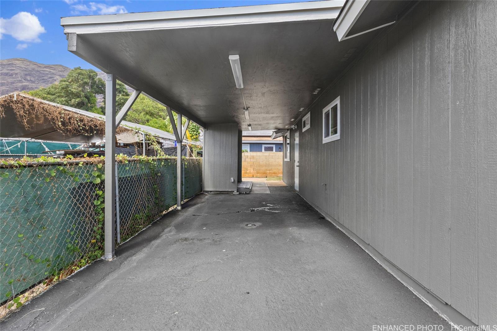 84-564  Manuku Street Makaha, Leeward home - photo 8 of 25