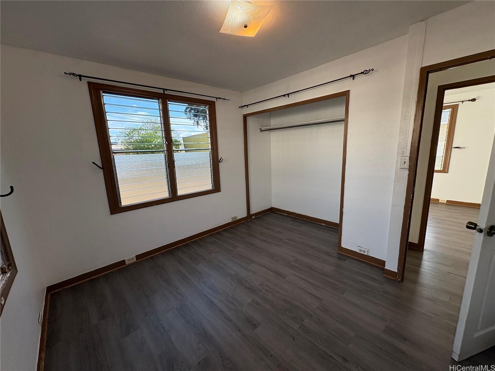 84-570 Farrington Hwy Waianae - Rental - photo 4 of 5