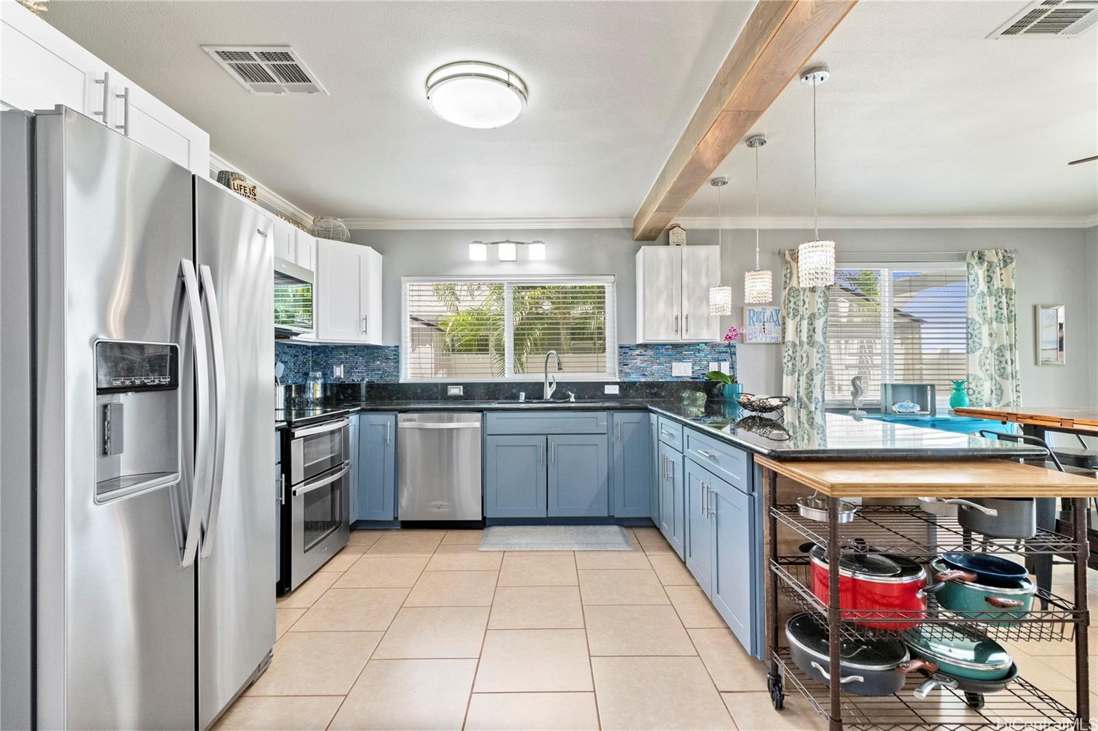 84-575  Kili Drive Makaha Oceanview Estates, Leeward home - photo 6 of 22