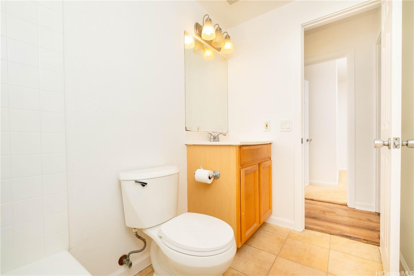 Makaha Oceanview Estates condo # 203B, Waianae, Hawaii - photo 11 of 24