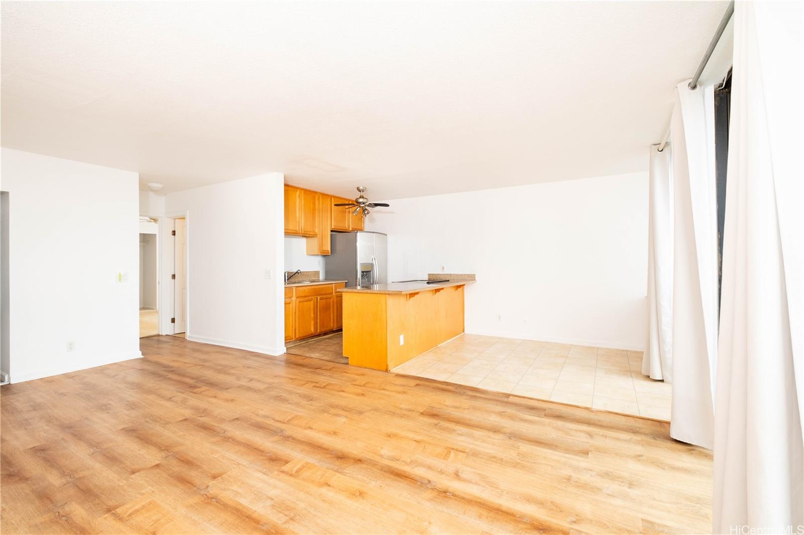 Makaha Oceanview Estates condo # 203B, Waianae, Hawaii - photo 5 of 24