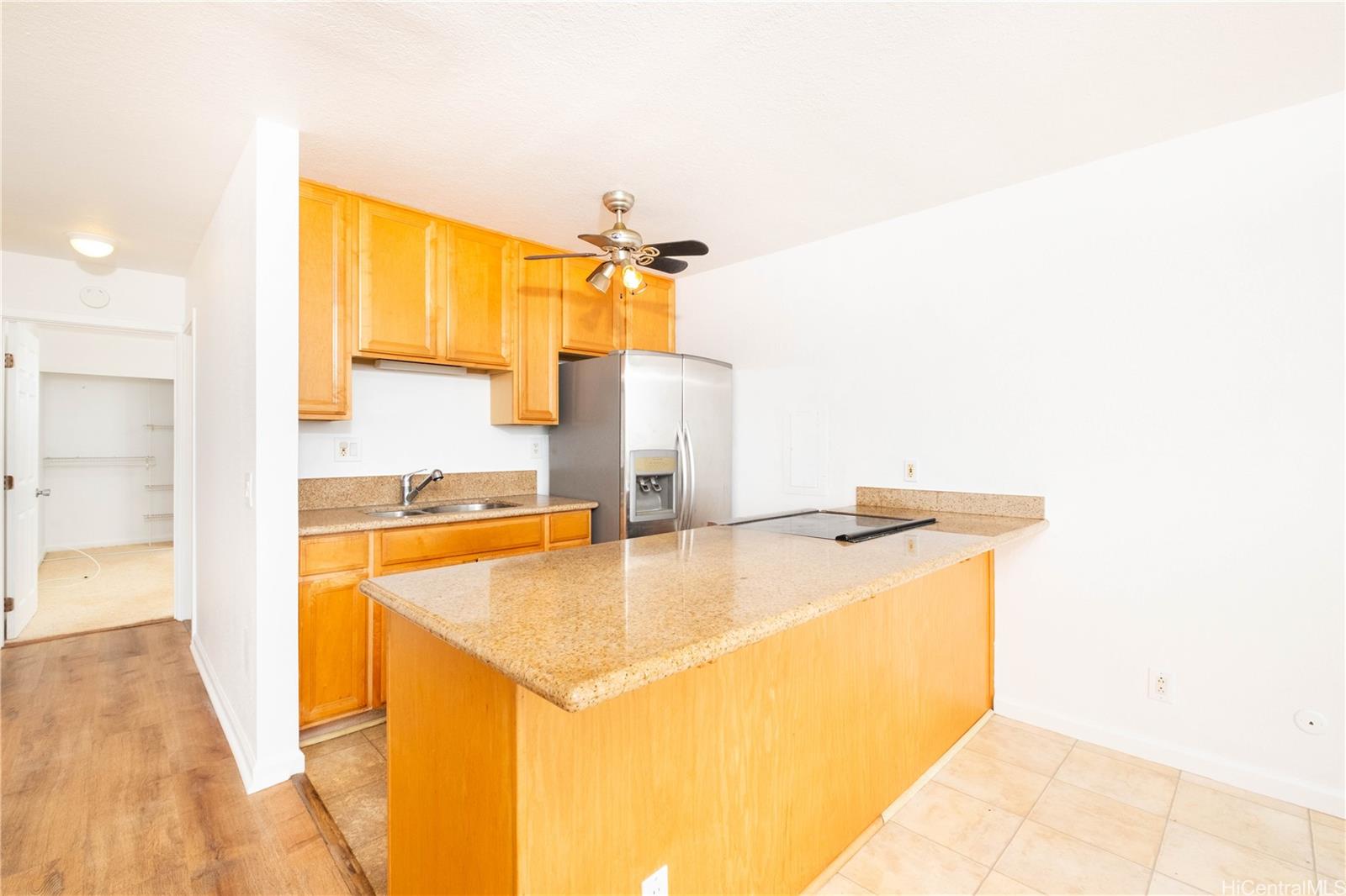 Makaha Oceanview Estates condo # 203B, Waianae, Hawaii - photo 7 of 24