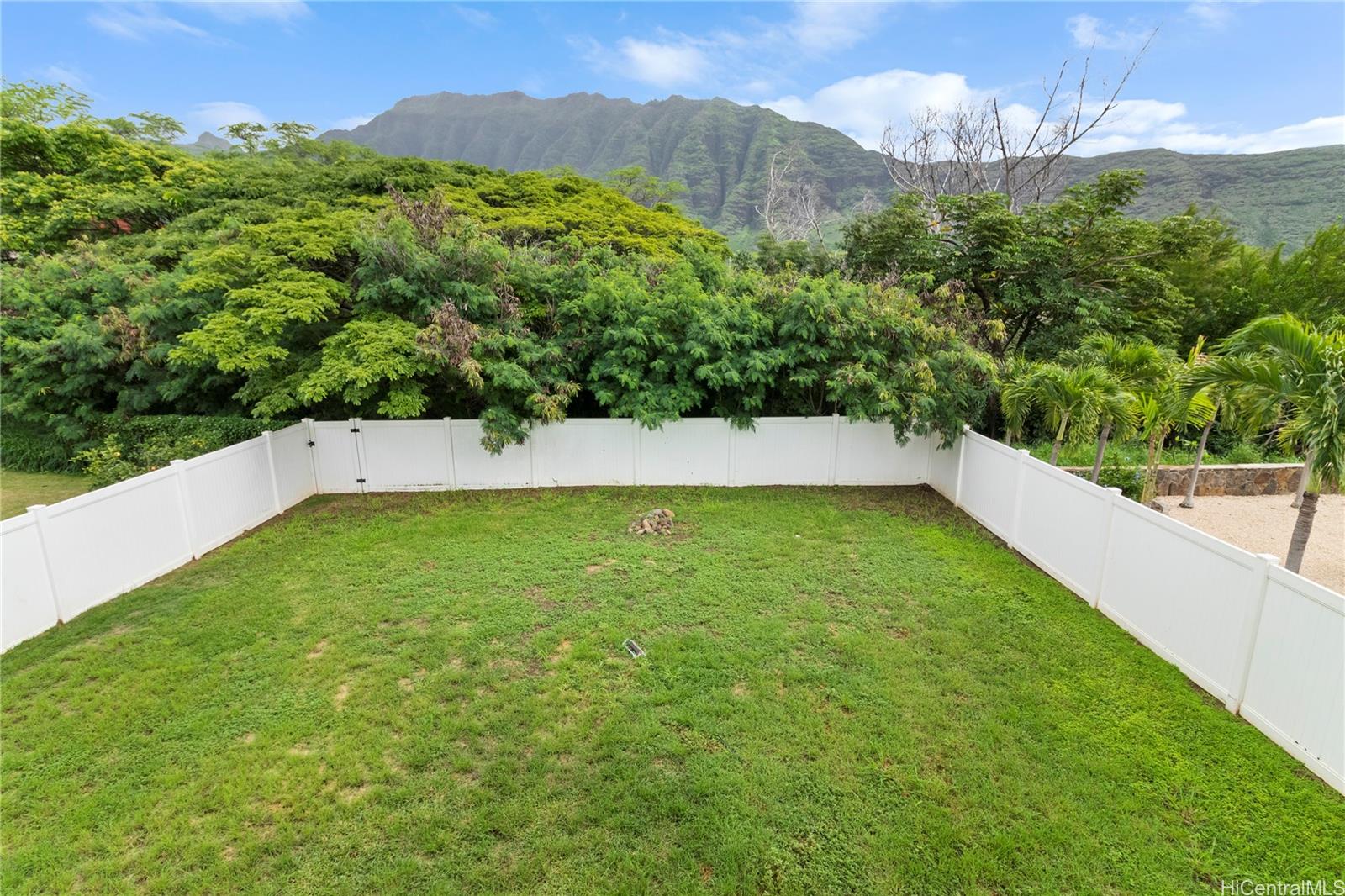 84-575  Kili Dr Makaha Oceanview Estates, Leeward home - photo 11 of 15