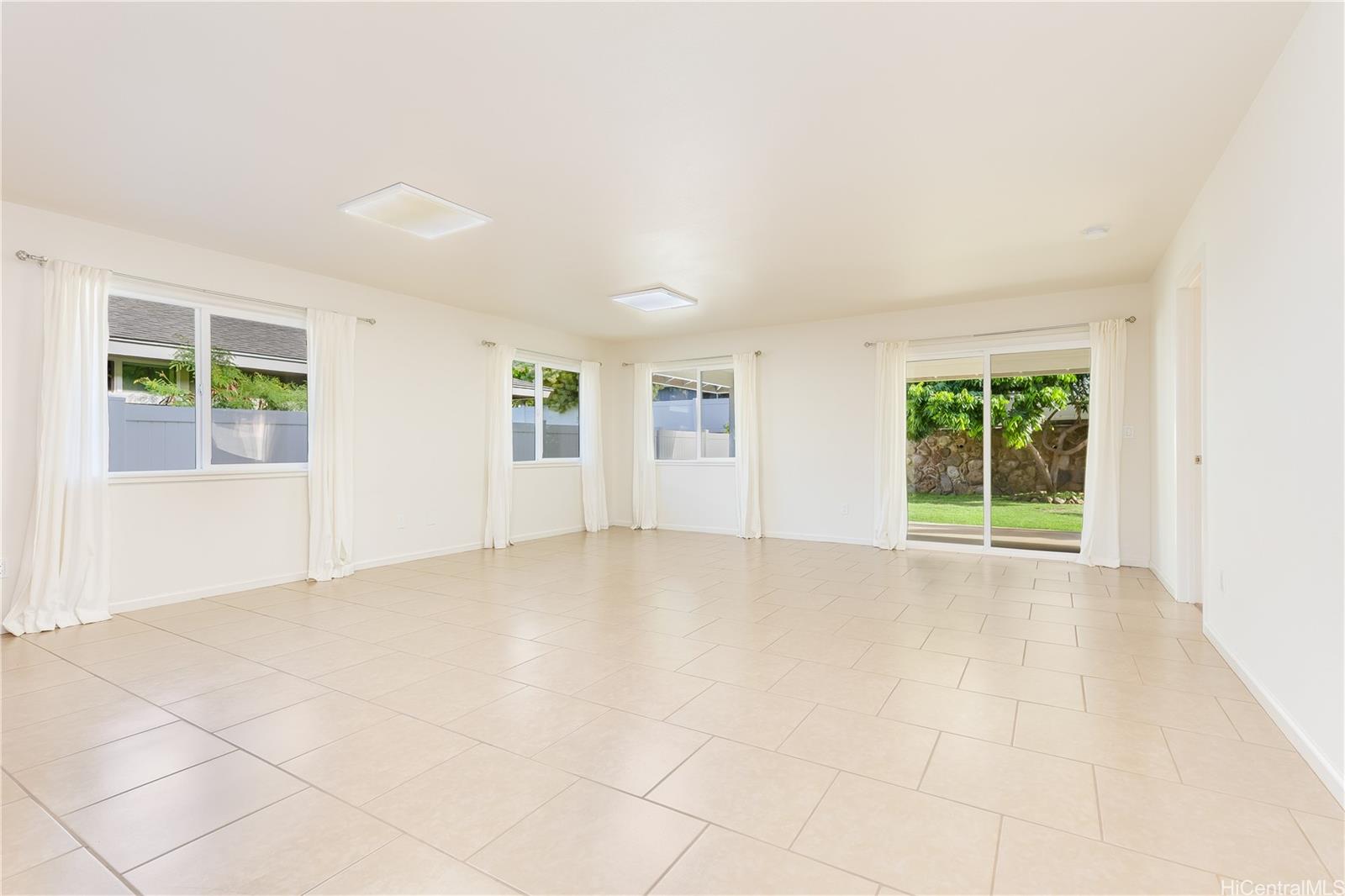 84-575  Kili Drive Makaha Oceanview Estates, Leeward home - photo 2 of 25