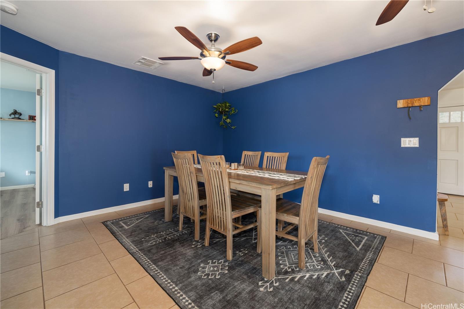 84-575  Kili Drive Makaha Oceanview Estates, Leeward home - photo 4 of 25