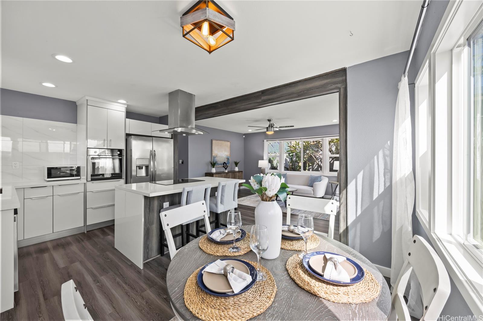 84-594  Nukea Street Makaha, Leeward home - photo 4 of 25