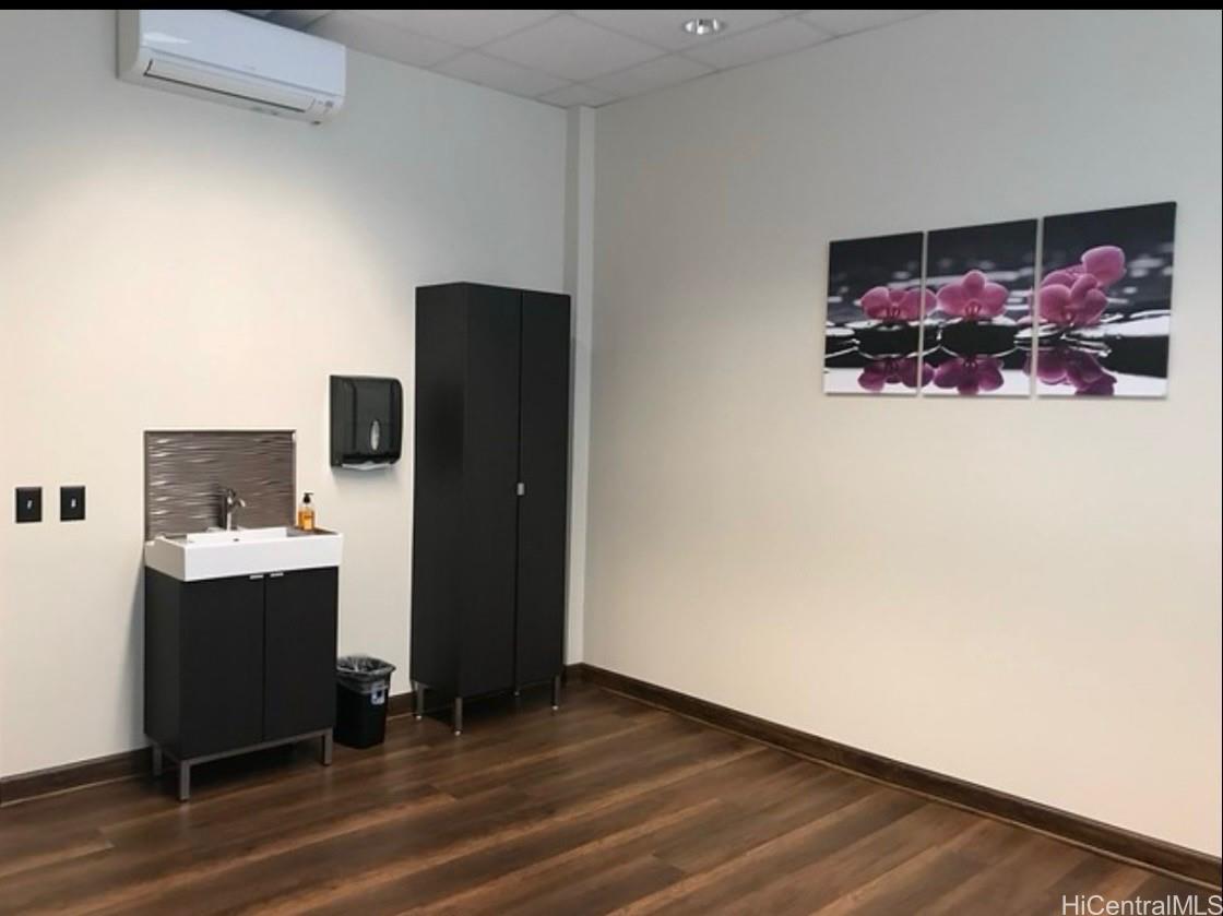 846 Hotel Street Honolulu Oahu commercial real estate photo3 of 6