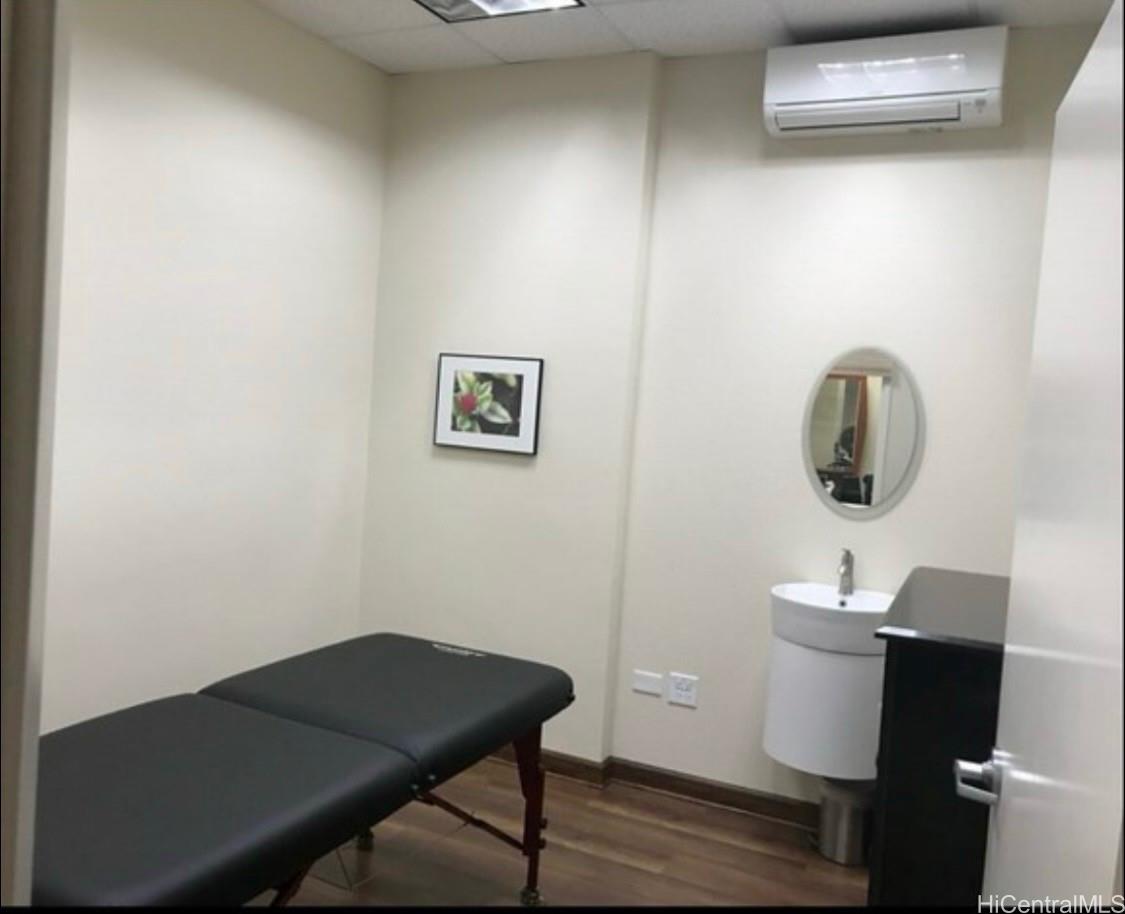 846 S Hotel St Honolulu Oahu commercial real estate photo4 of 5