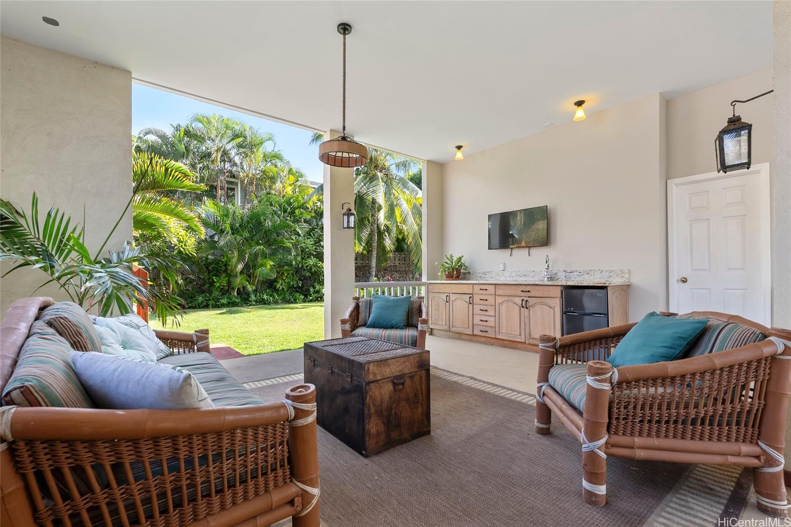 84-646  Upena Street Makaha, Leeward home - photo 21 of 25