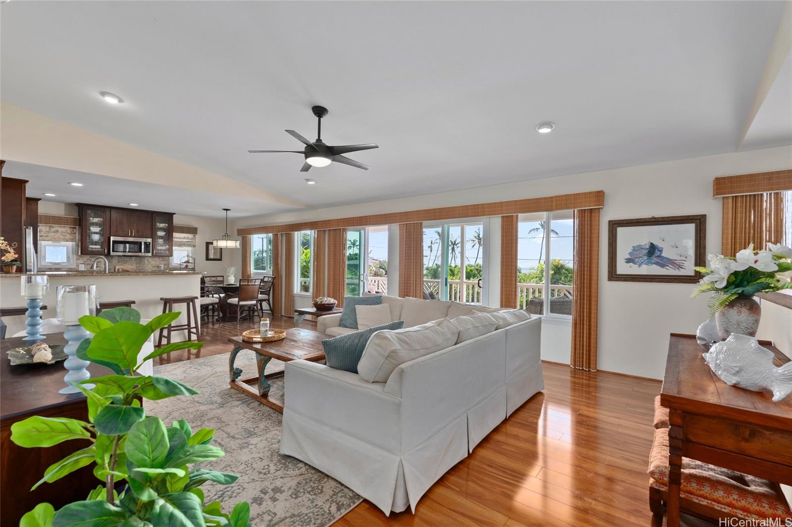 84-646  Upena Street Makaha, Leeward home - photo 8 of 25