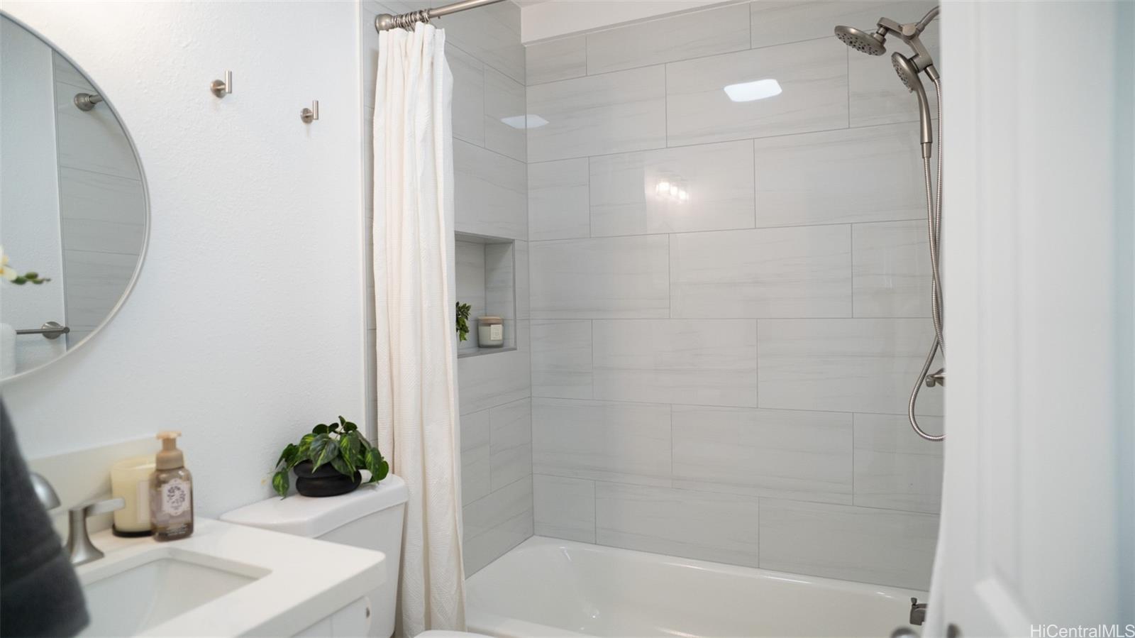 84-658  Manuku Street Makaha, Leeward home - photo 11 of 25