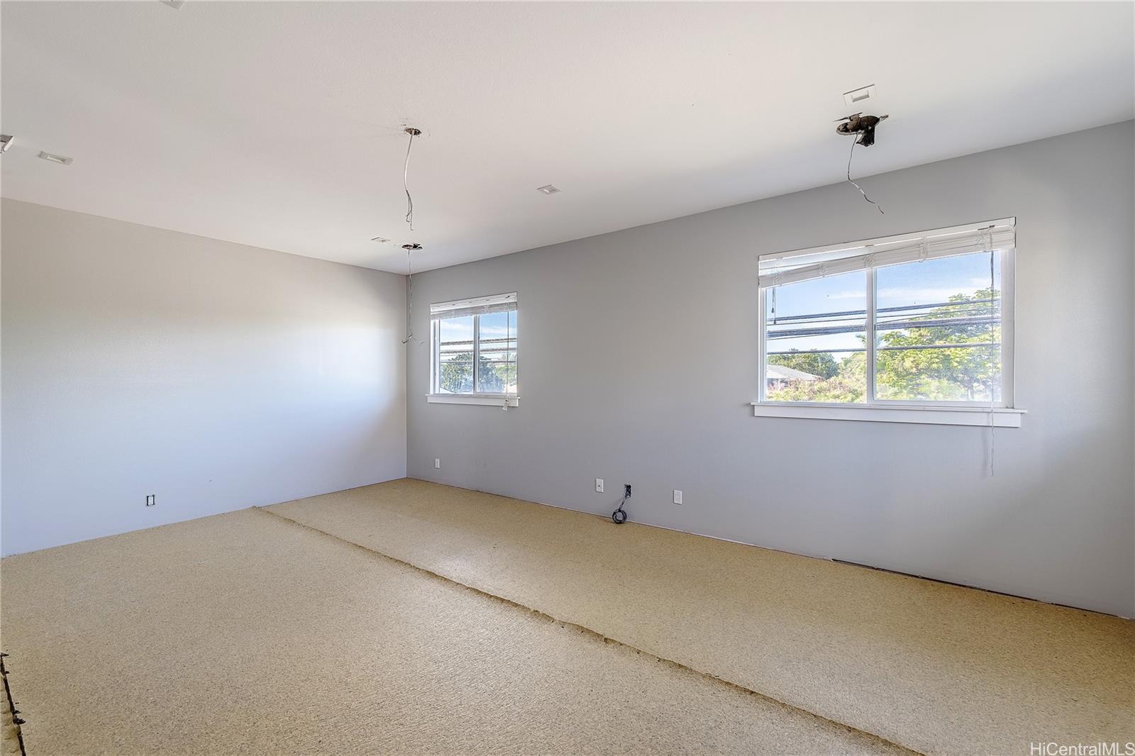 84-674  Farrington Hwy Makaha, Leeward home - photo 7 of 18