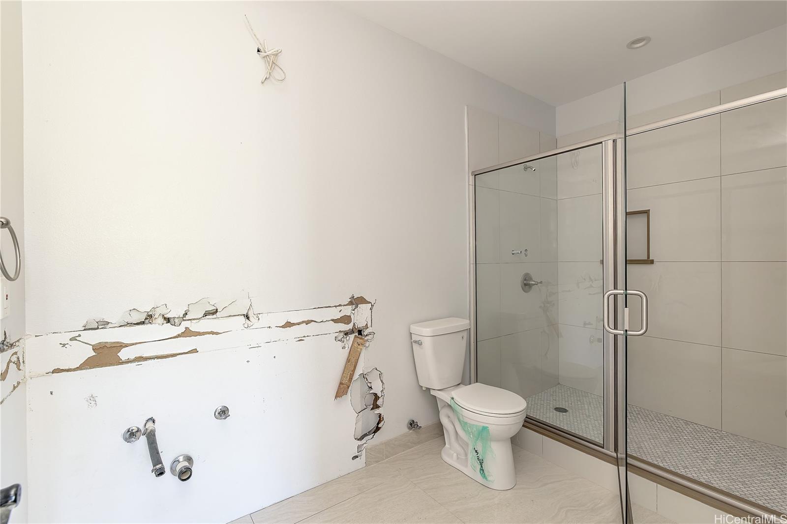 84-674  Farrington Hwy Makaha, Leeward home - photo 13 of 19