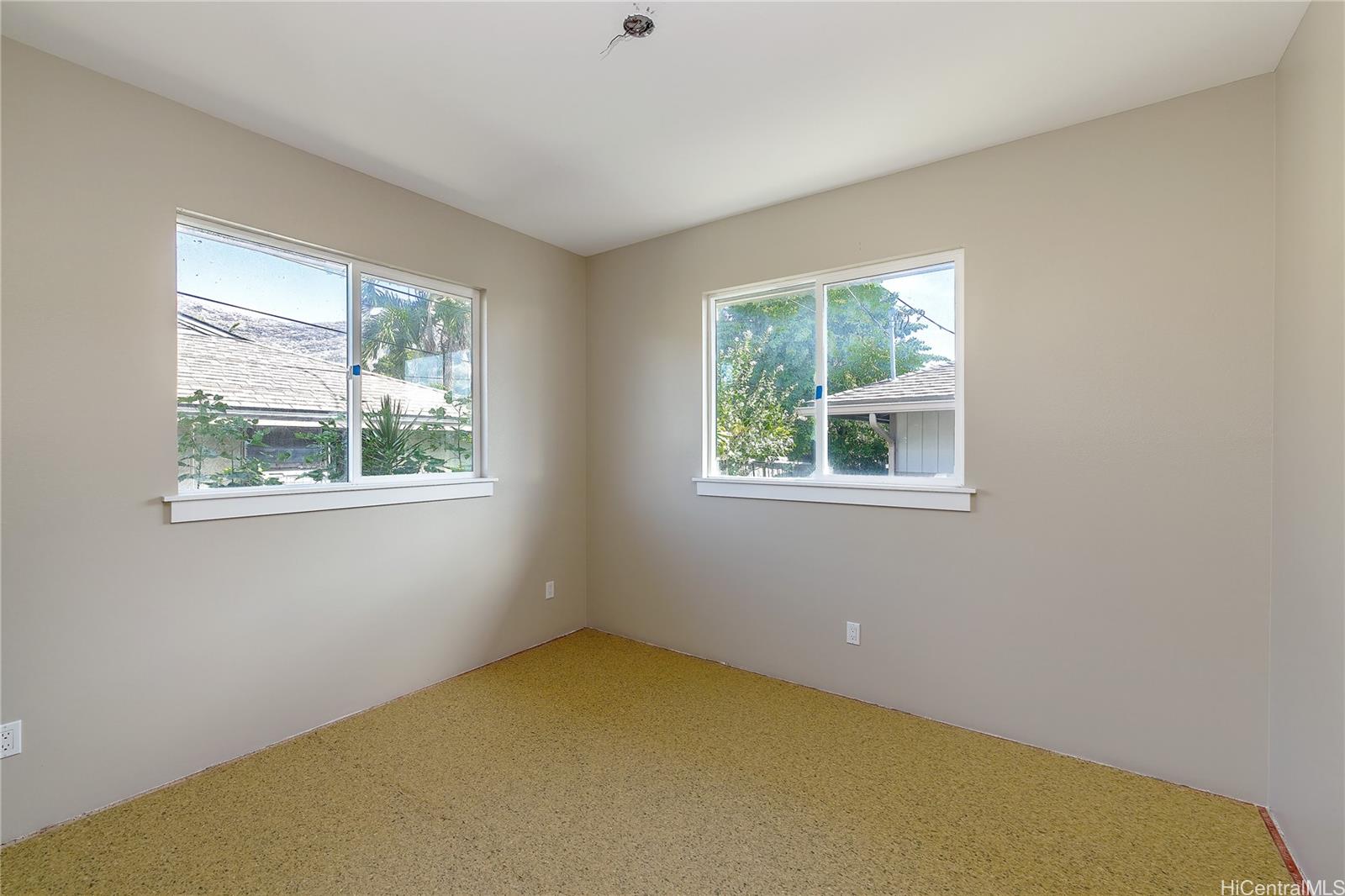 84-674  Farrington Hwy Makaha, Leeward home - photo 16 of 19